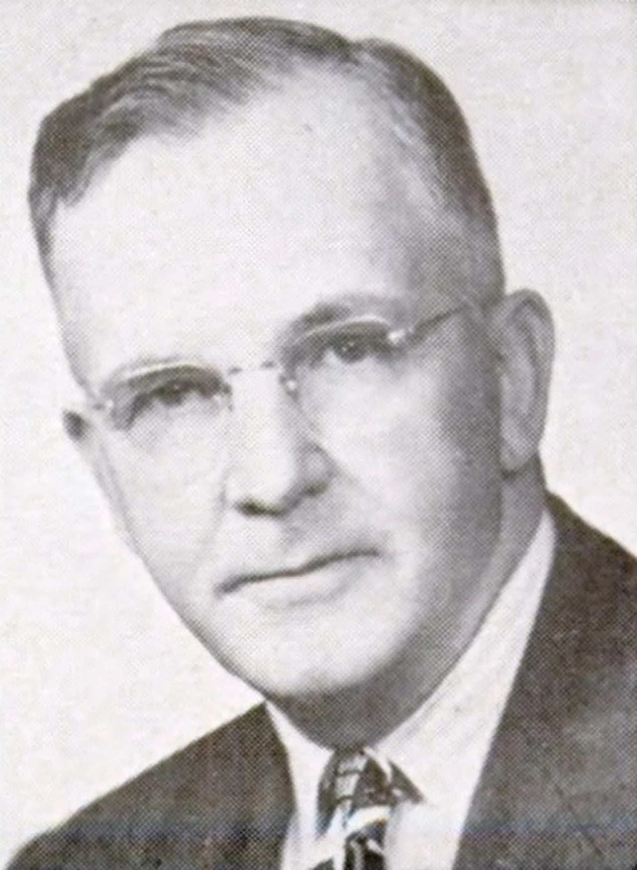 Portrait of Wesley A. D’Ewart (1889–1973) – memorial page