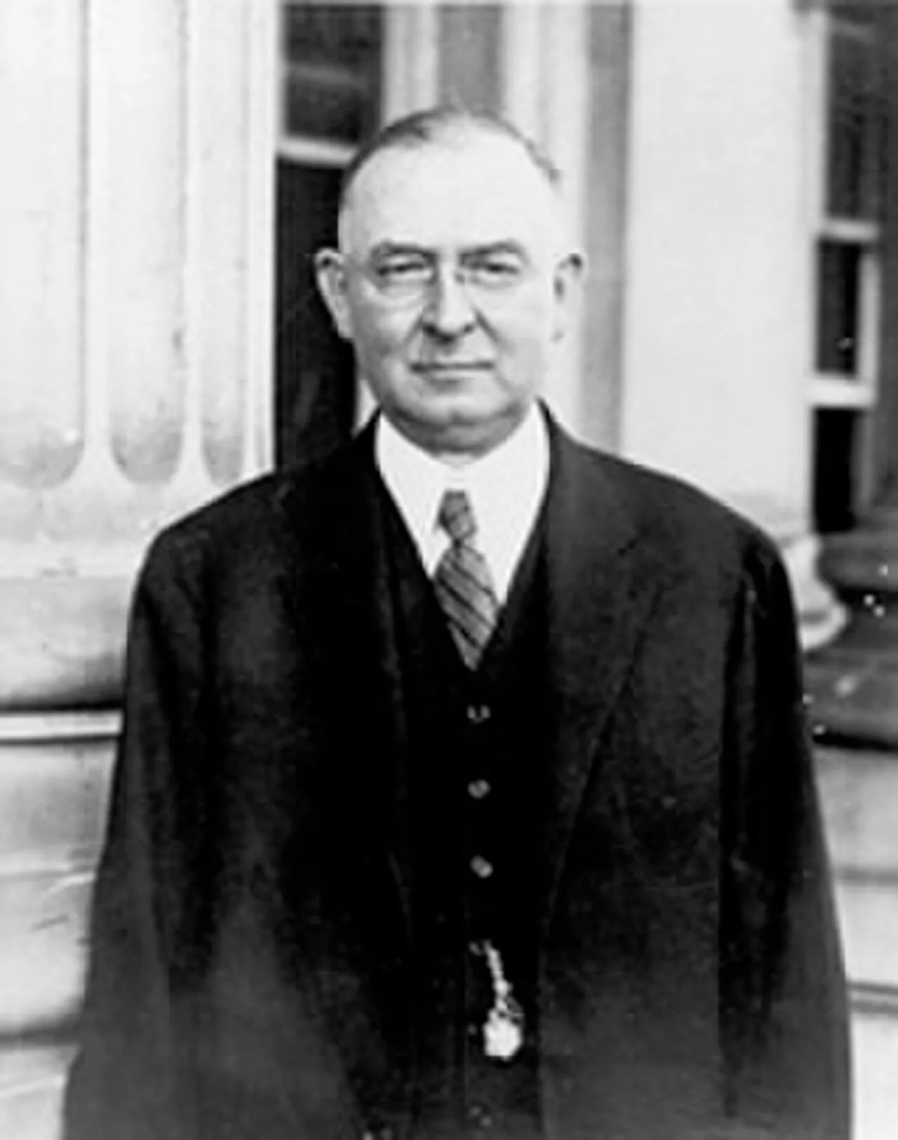 Porträt von William E. Crow (1870–1922) – Gedenkseite
