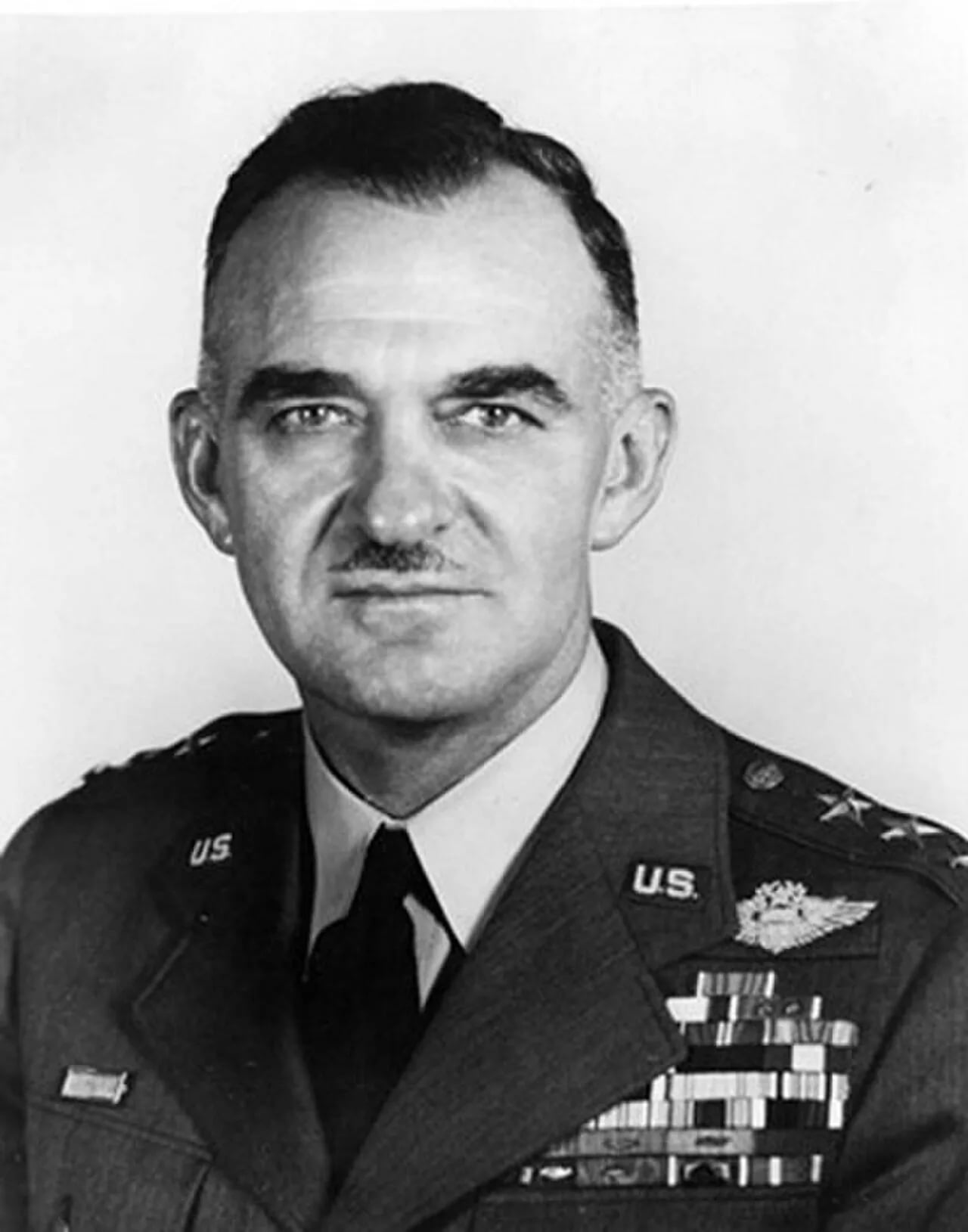 Portrait of William E. Kepner (1893–1982) – memorial page