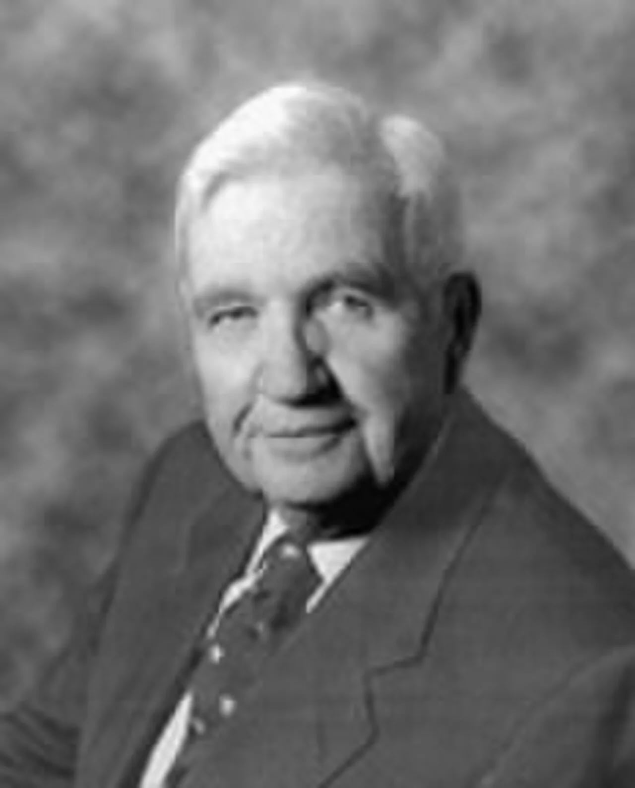 Portrait of William L. Hungate (1922–2007) – memorial page
