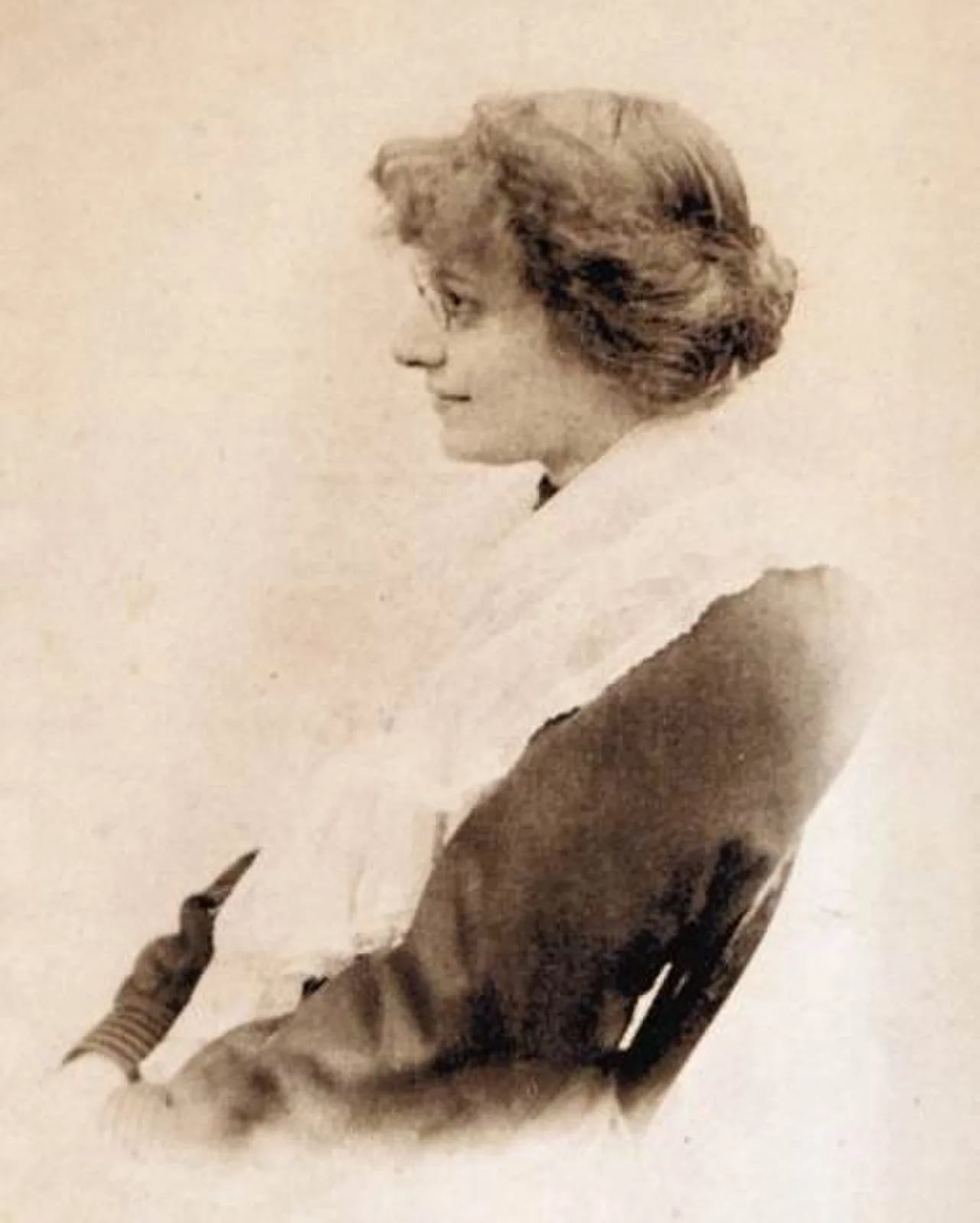 Portrait of Eleanor Farjeon (1881–1965) – memorial page