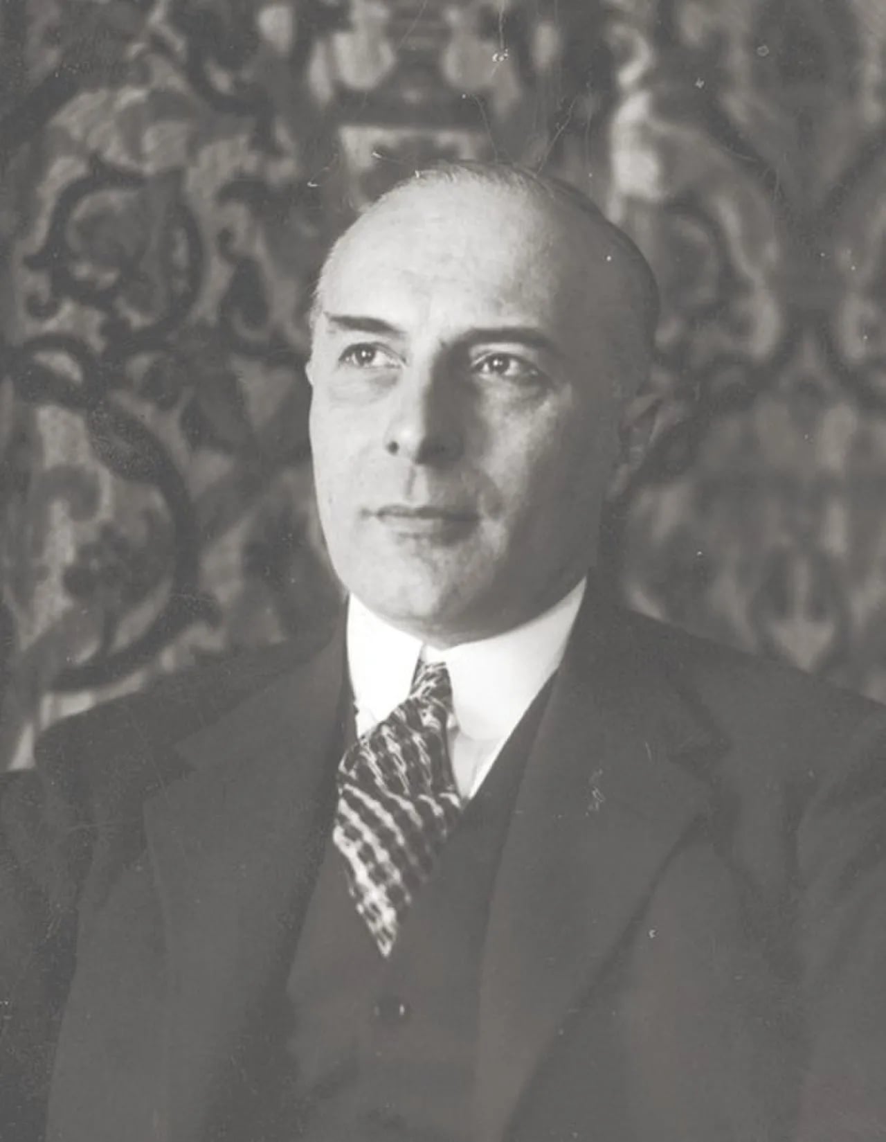Porträt von Eustachy Sapieha (1881–1963) – Gedenkseite