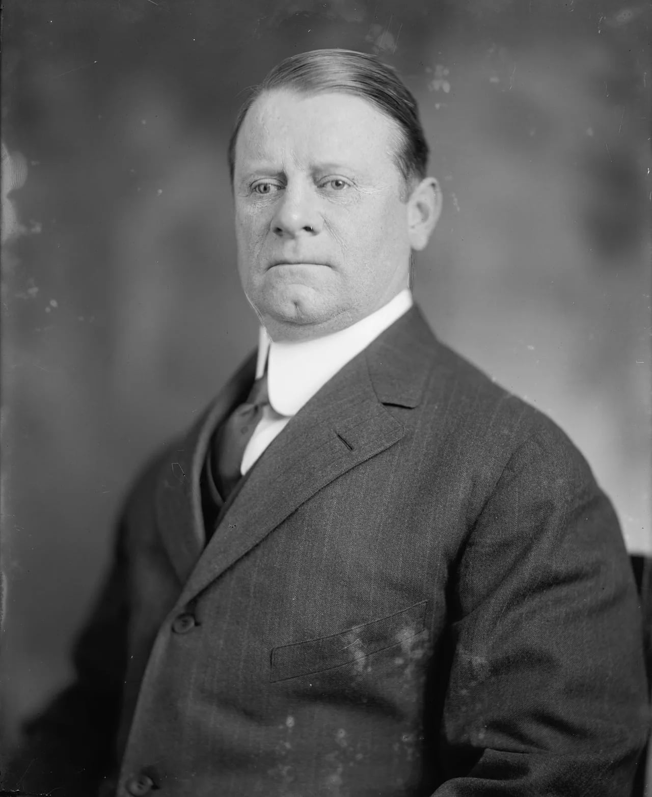 Portrait of George W. Loft (1865–1943) – memorial page