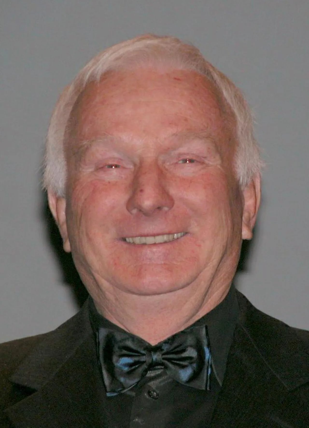 Portrait of Albin Molnár (1935–2022) – memorial page