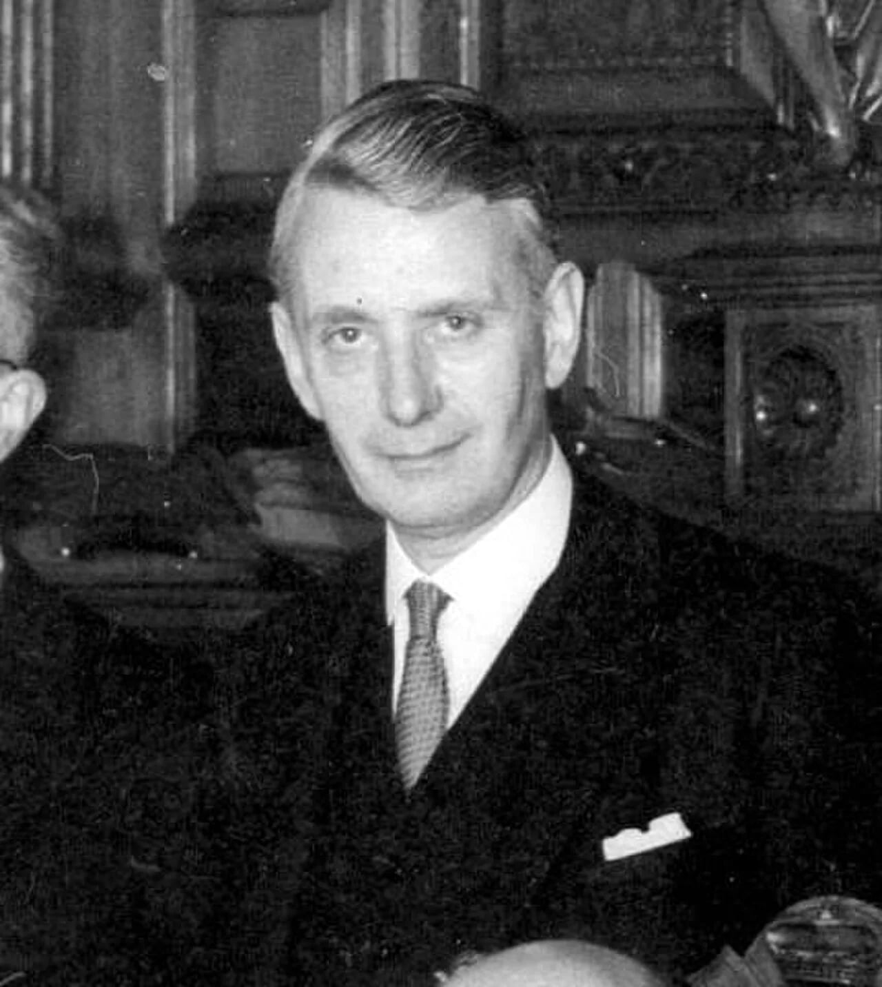 Portrait of Pim van Boetzelaer van Oosterhout (1892–1986) – memorial page