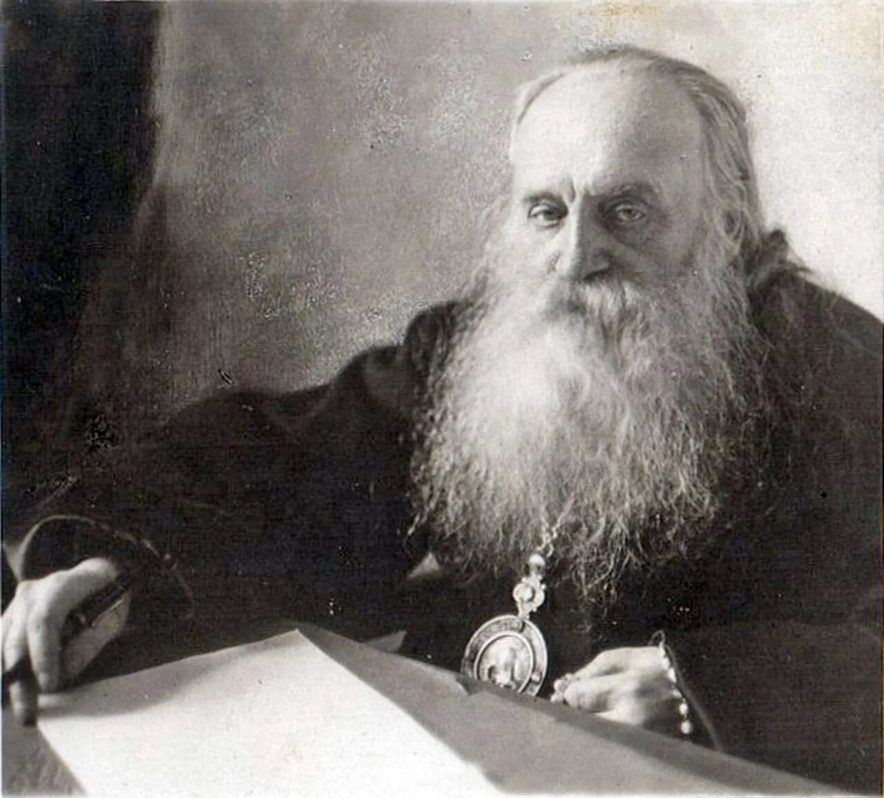 Porträt von Antoni (1863–1936) – Gedenkseite