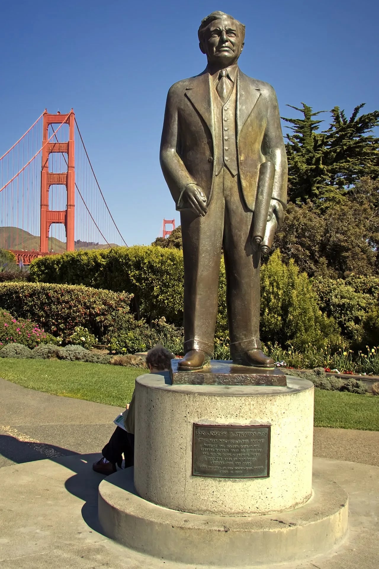 Portrait of Joseph Baermann Strauss (1870–1938) – memorial page