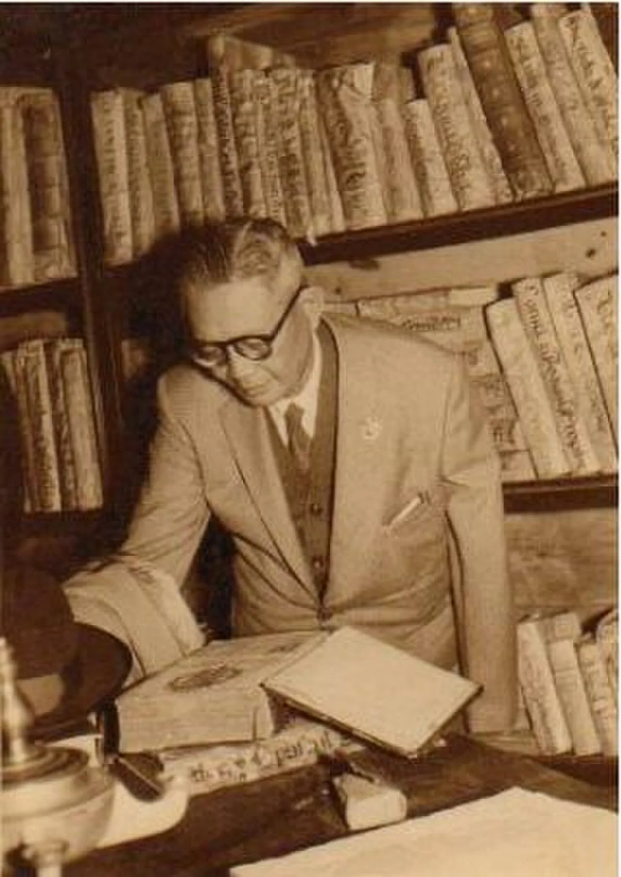 Portrait of Antonio Abad (1894–1970) – memorial page