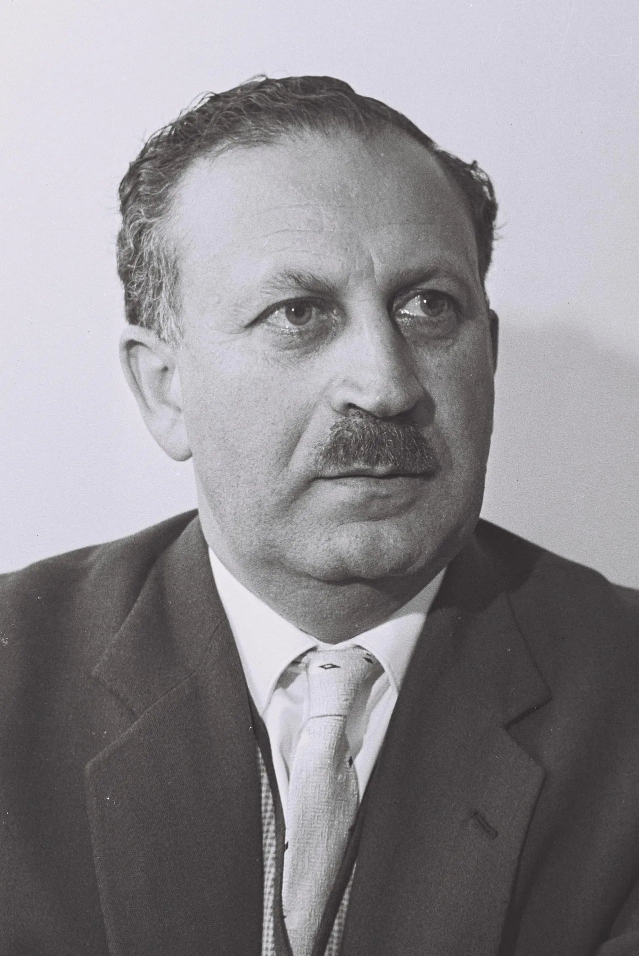 Portrait of Ja'akov Meridor (1913–1995) – memorial page