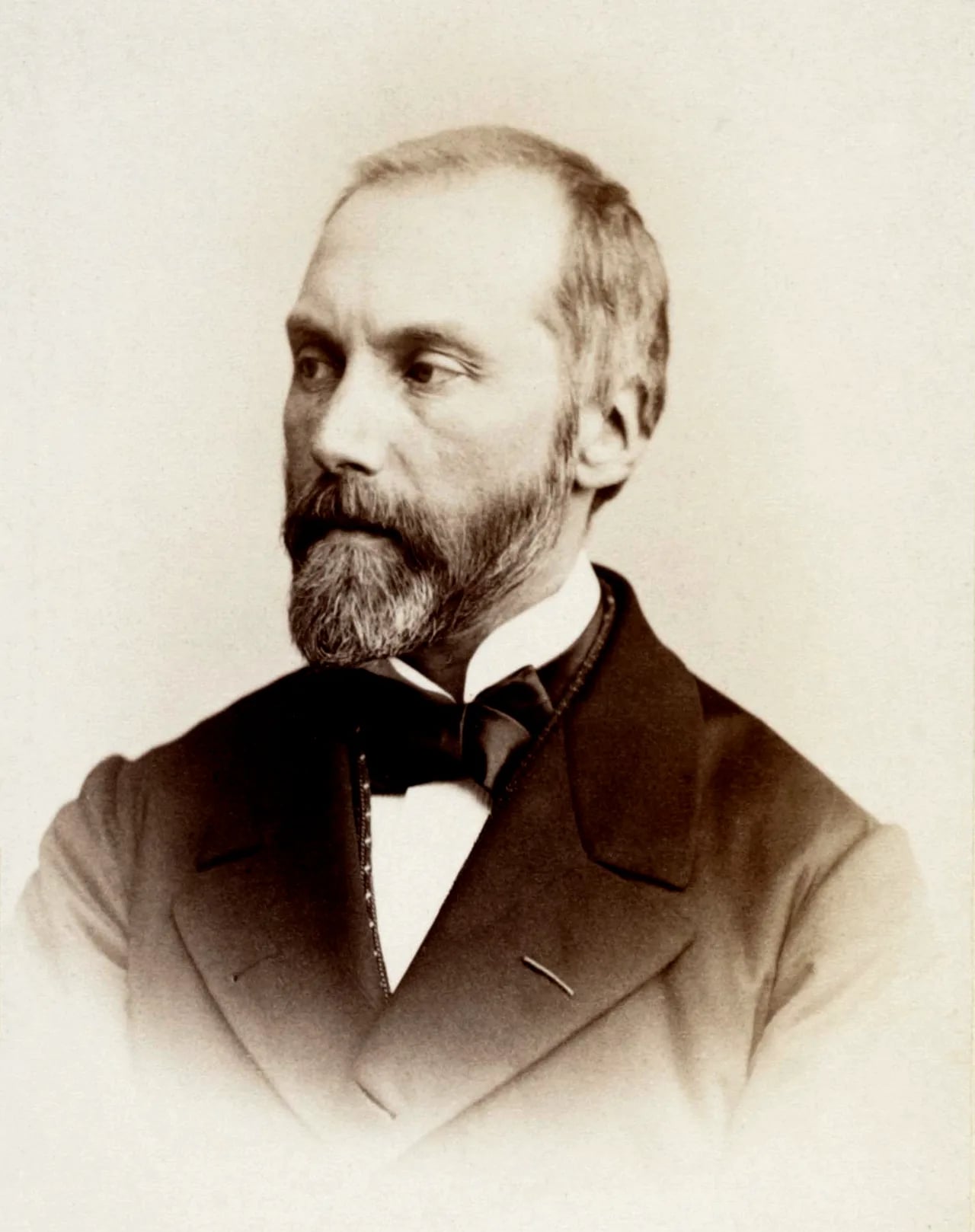 Portrait of Eugène Guillaume (1822–1905) – memorial page