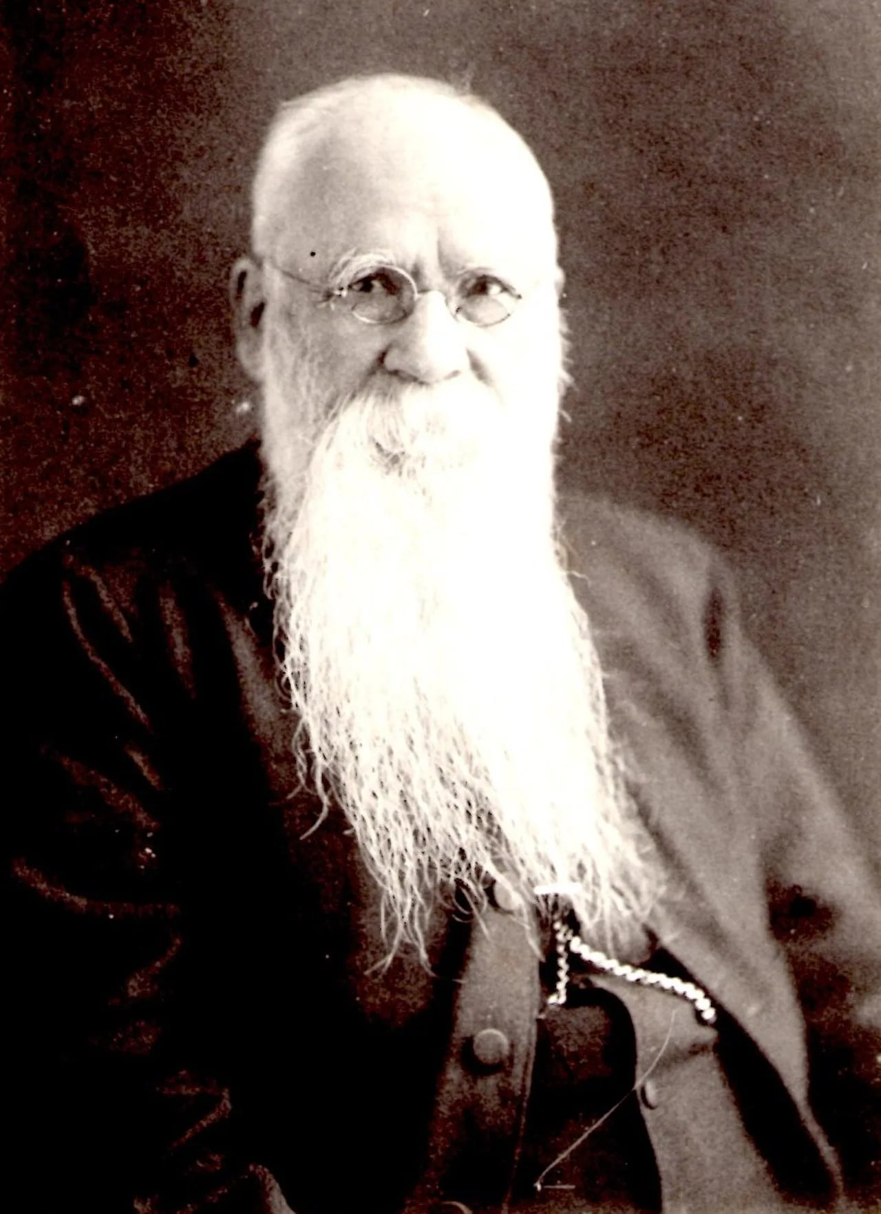 Portrait of John Batchelor (1854–1944) – memorial page