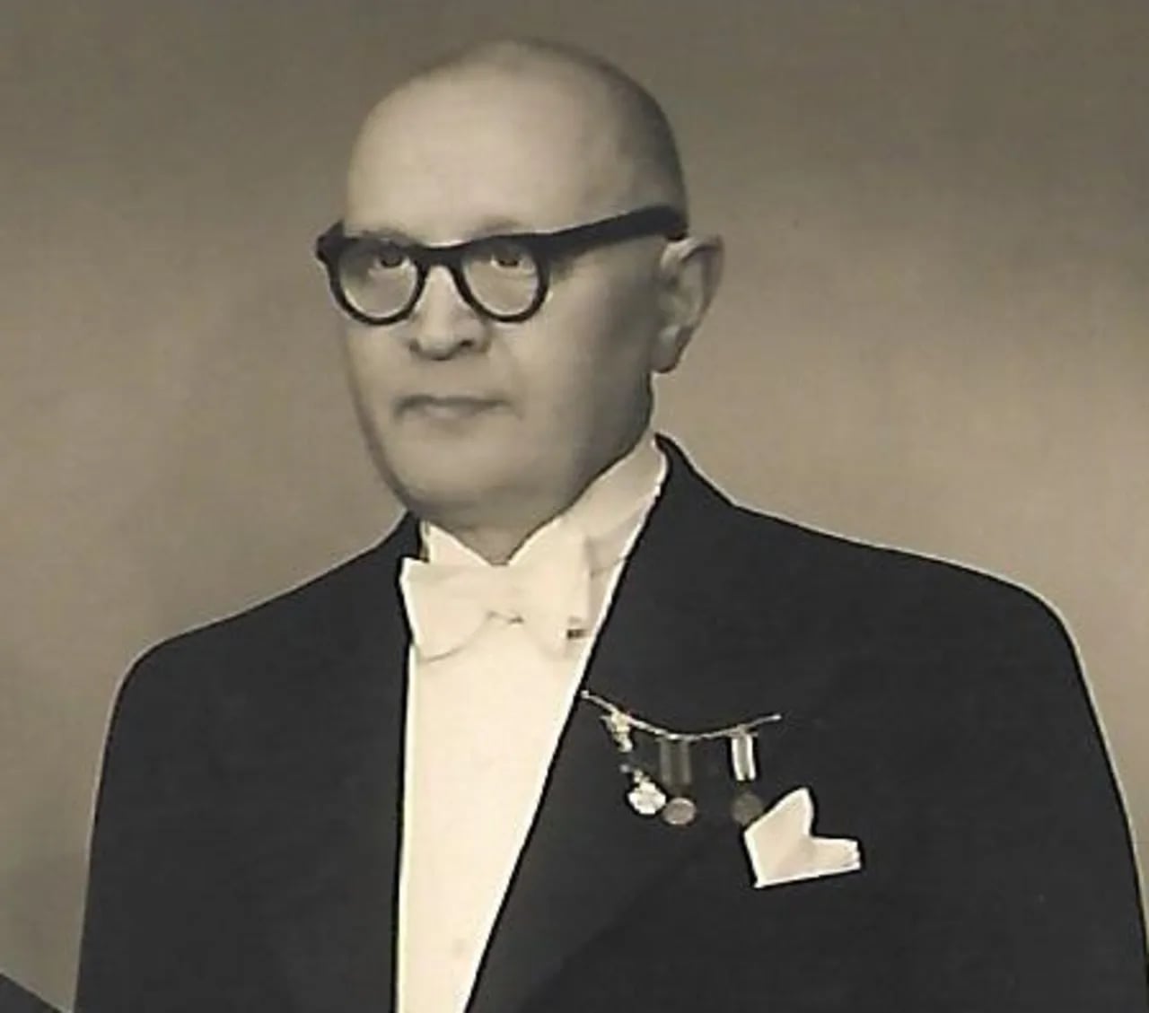 Porträt von Verner Virtanen (1886–1951) – Gedenkseite
