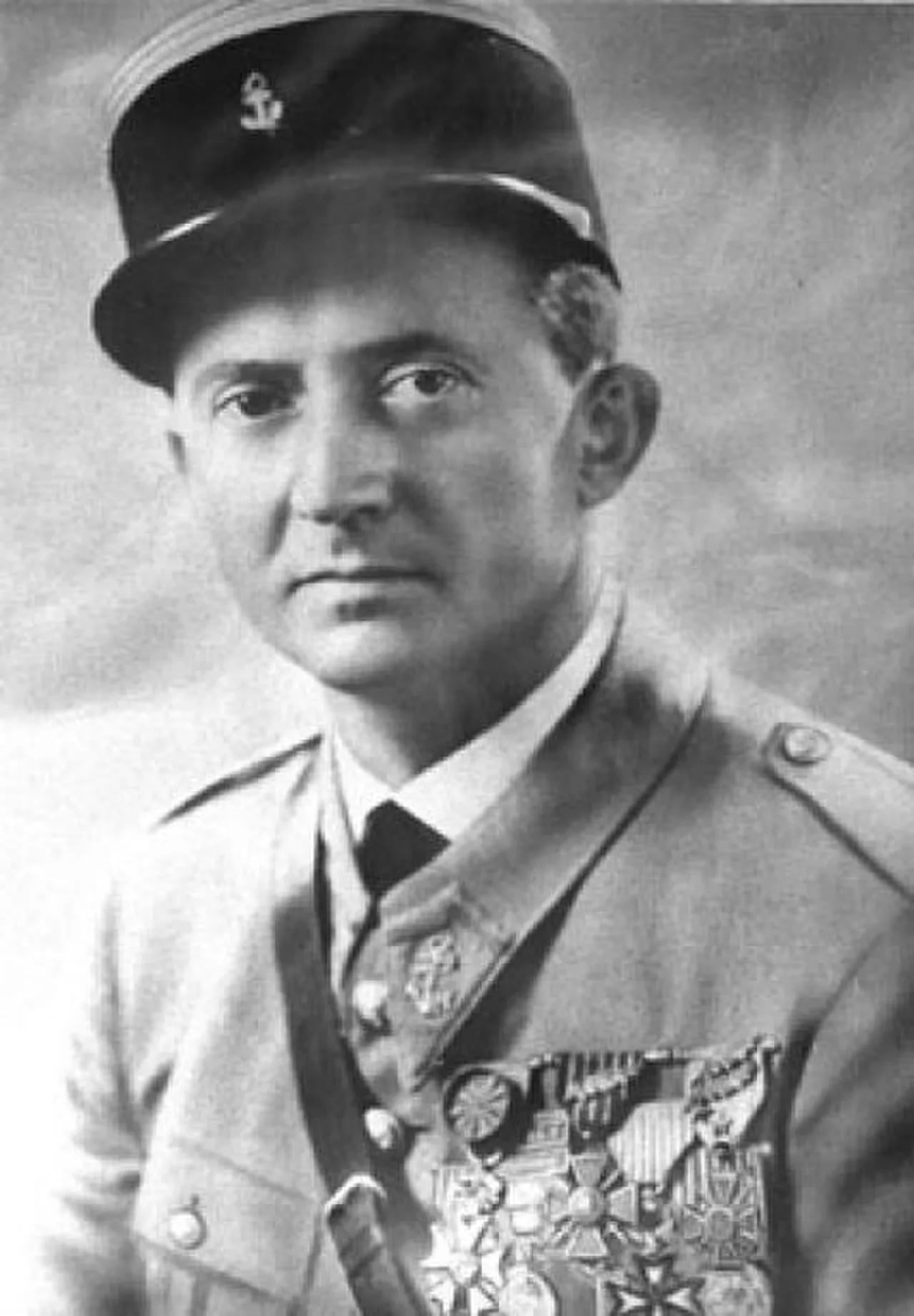 Porträt von Charles Le Cocq (1898–1945) – Gedenkseite