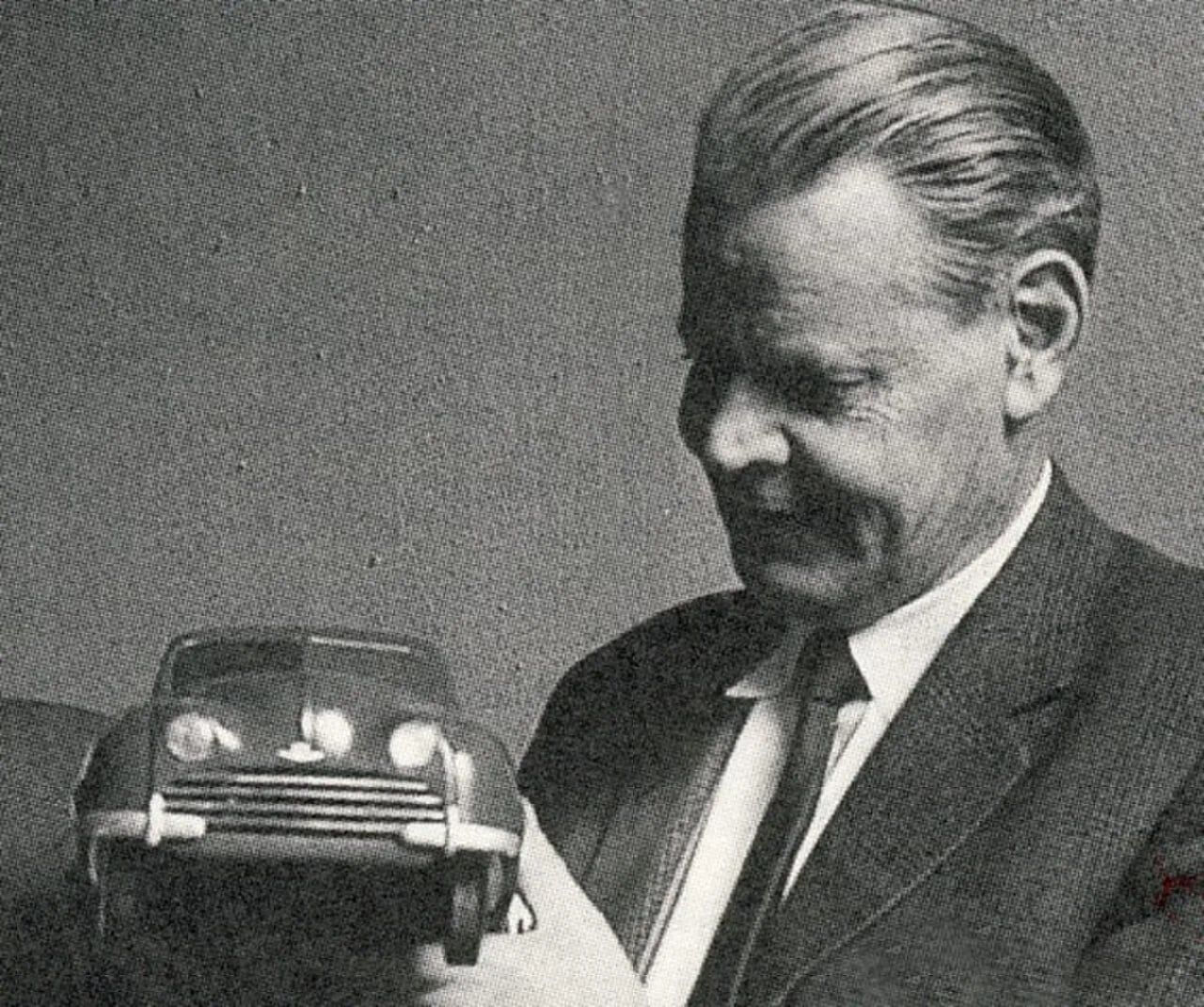 Portrait of Sixten Sason (1912–1967) – memorial page