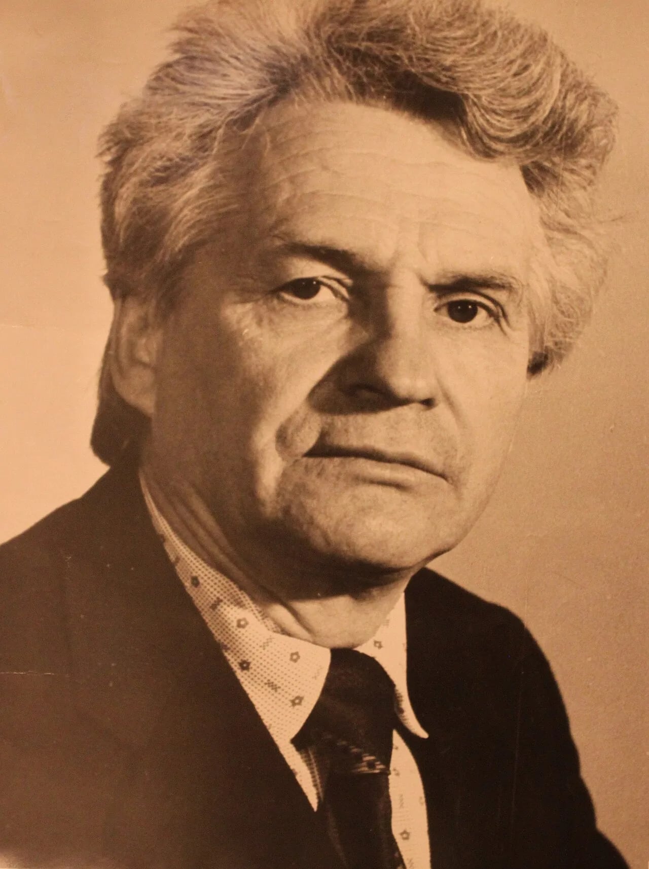 Portrait of Vladimir Matyuschenko (1928–2005) – memorial page