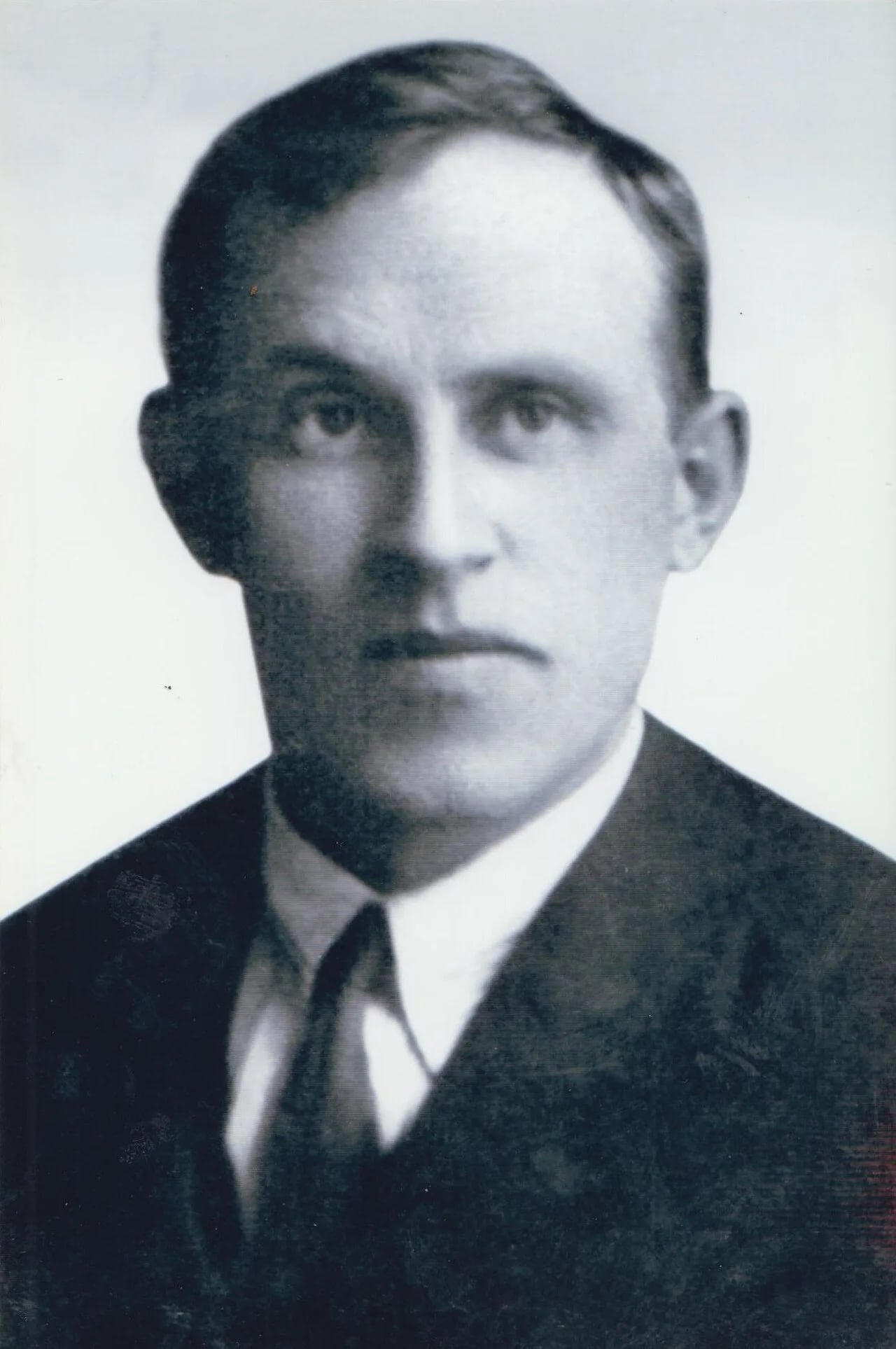 Portrait of Mykola Vasyliovych Paponov (1902–1939) – memorial page