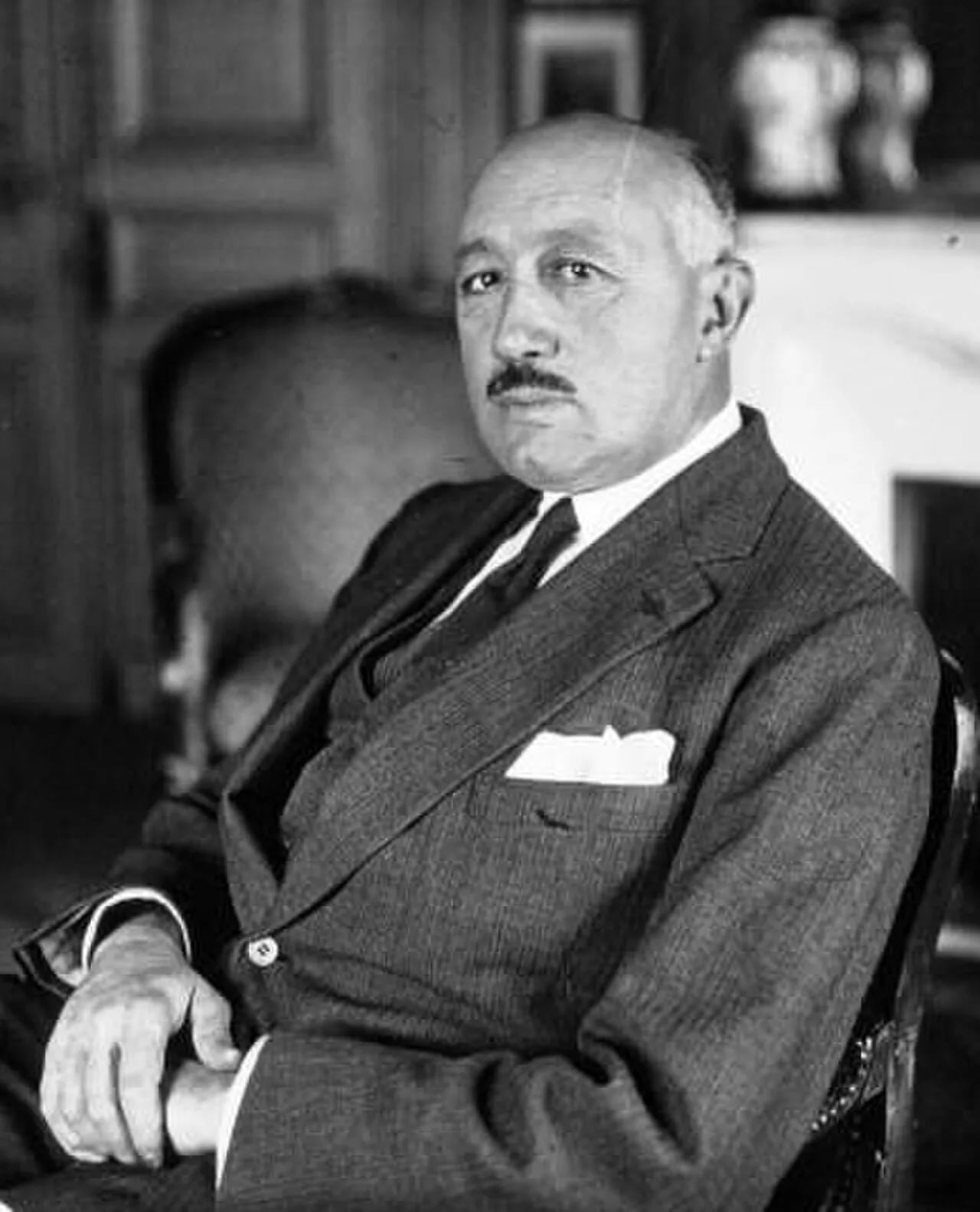 Porträt von Jean Ybarnegaray (1883–1956) – Gedenkseite