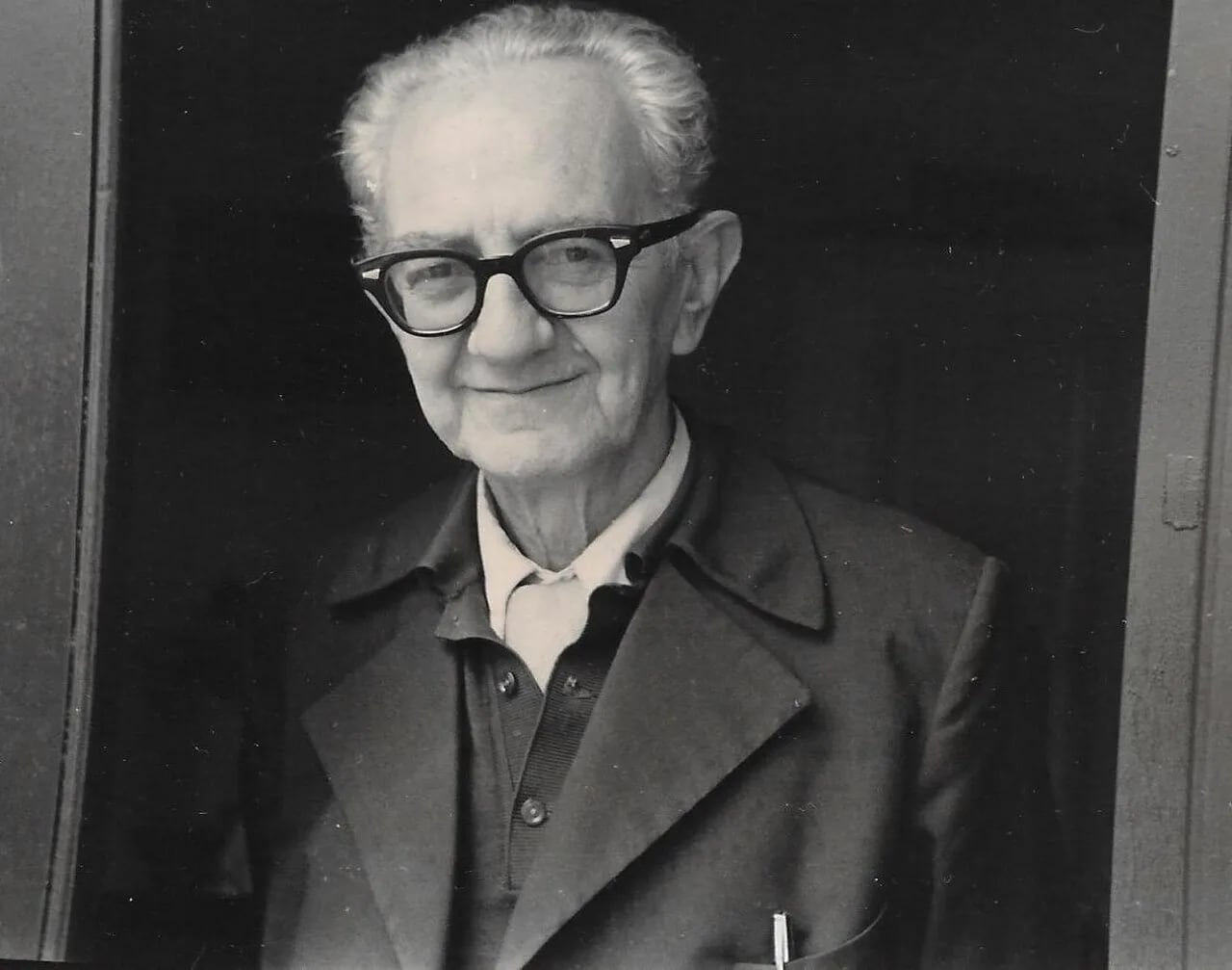 Porträt von Dick Edgar Ibarra Grasso (1914–2000) – Gedenkseite