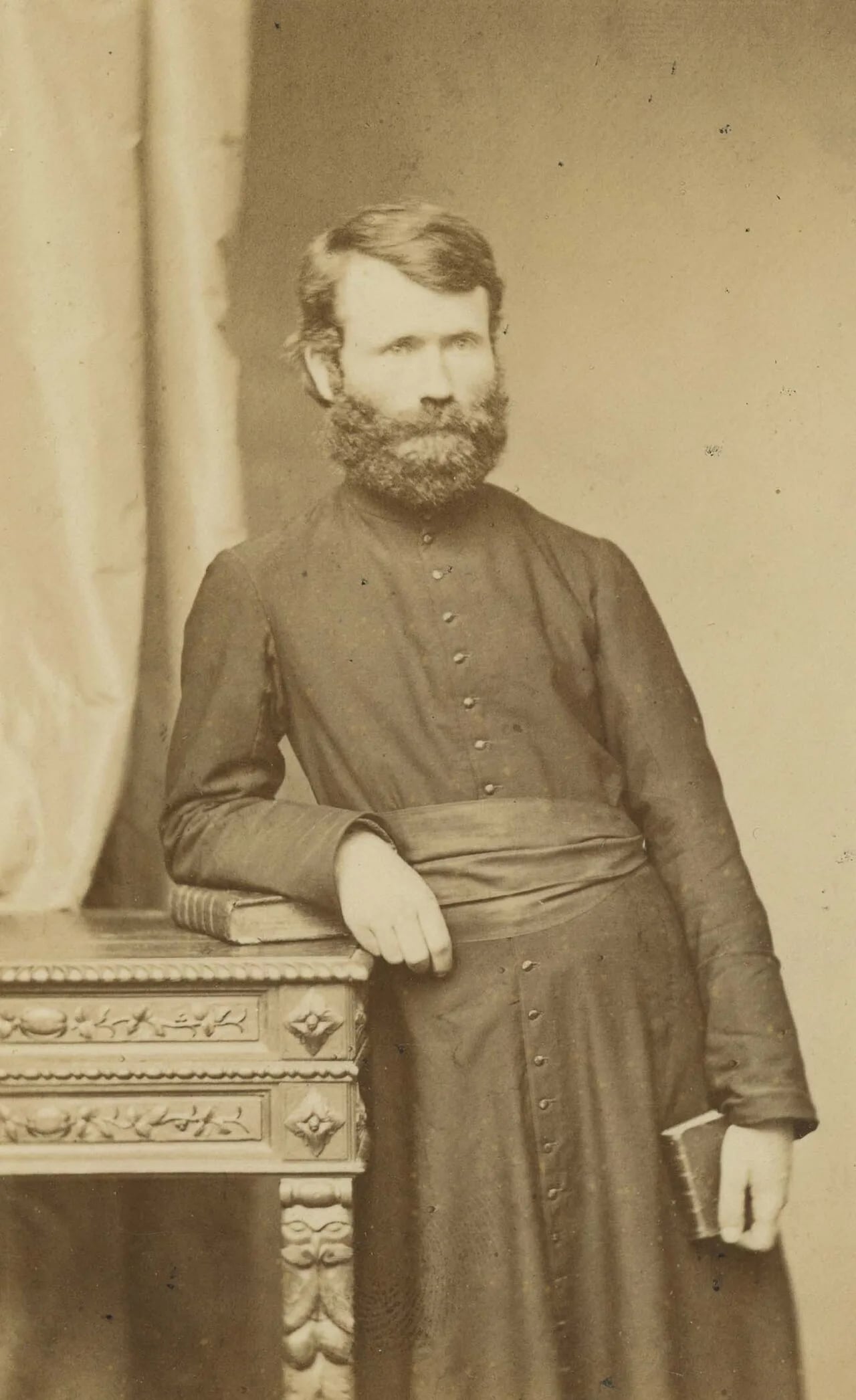 Porträt von Paul Guillaume Farges (1844–1912) – Gedenkseite