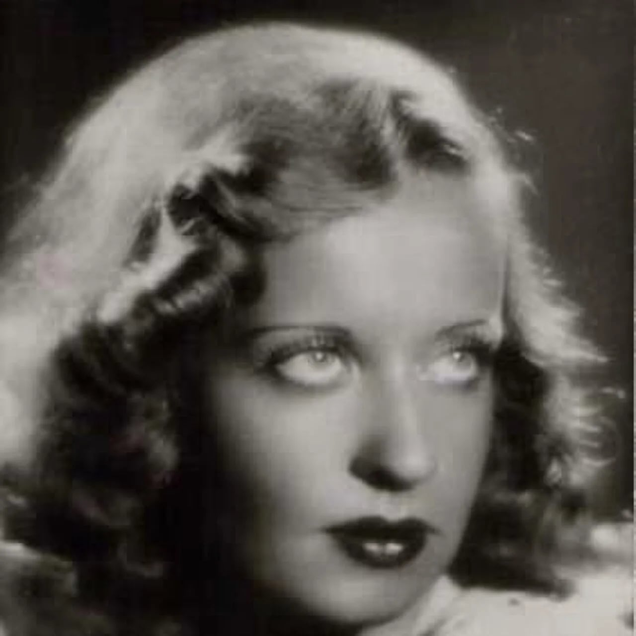Porträt von Lydia Lamaison (1914–2012) – Gedenkseite