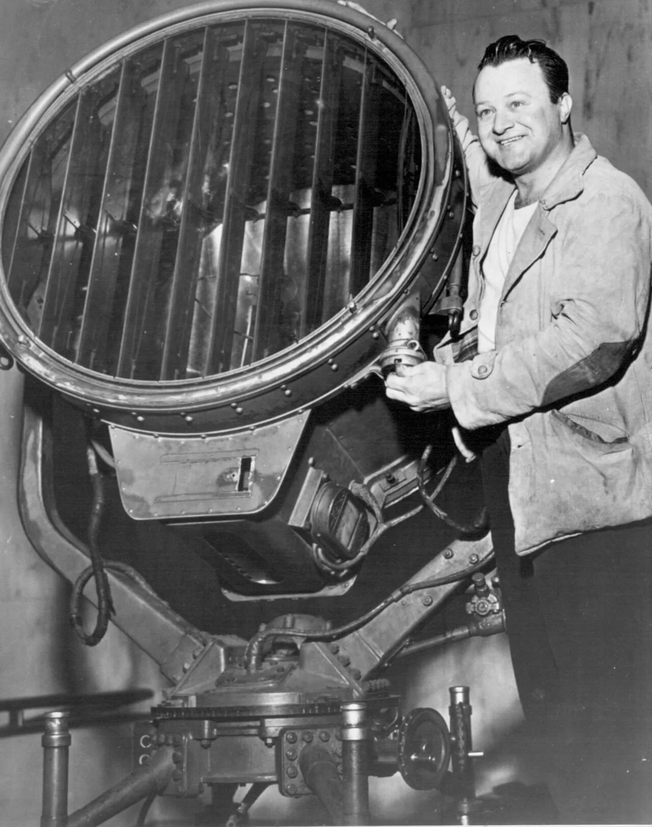 Portrait of Kirby Grant (1911–1985) – memorial page