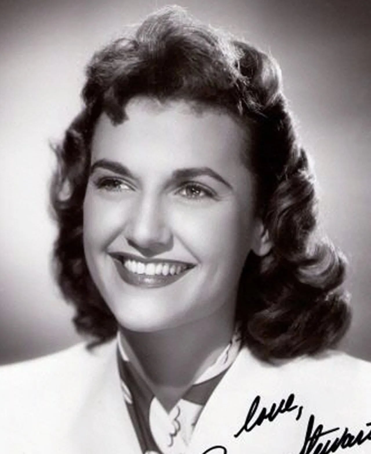 Porträt von Peggy Stewart (1923–2019) – Gedenkseite