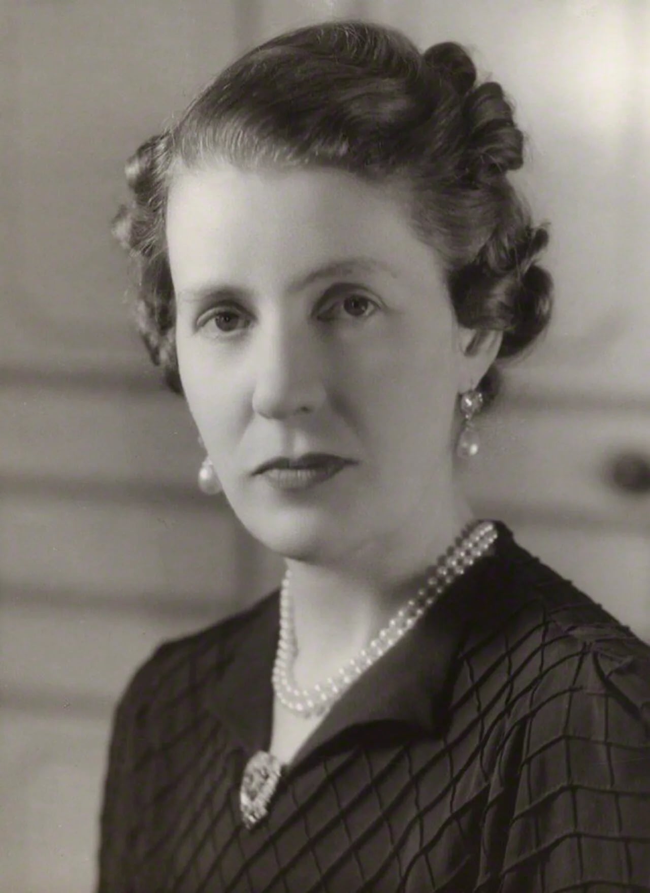 Portrait of Cynthia Spencer (1897–1972) – memorial page