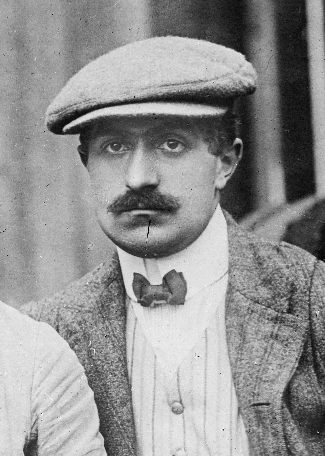 Porträt von Charles Voisin (1882–1912) – Gedenkseite