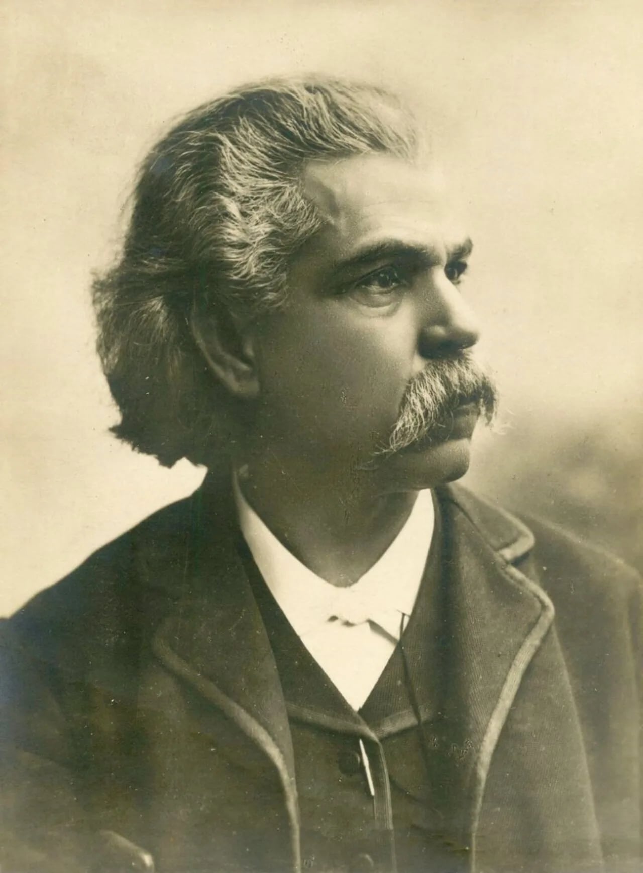 Porträt von Antônio Carlos Gomes (1836–1896) – Gedenkseite