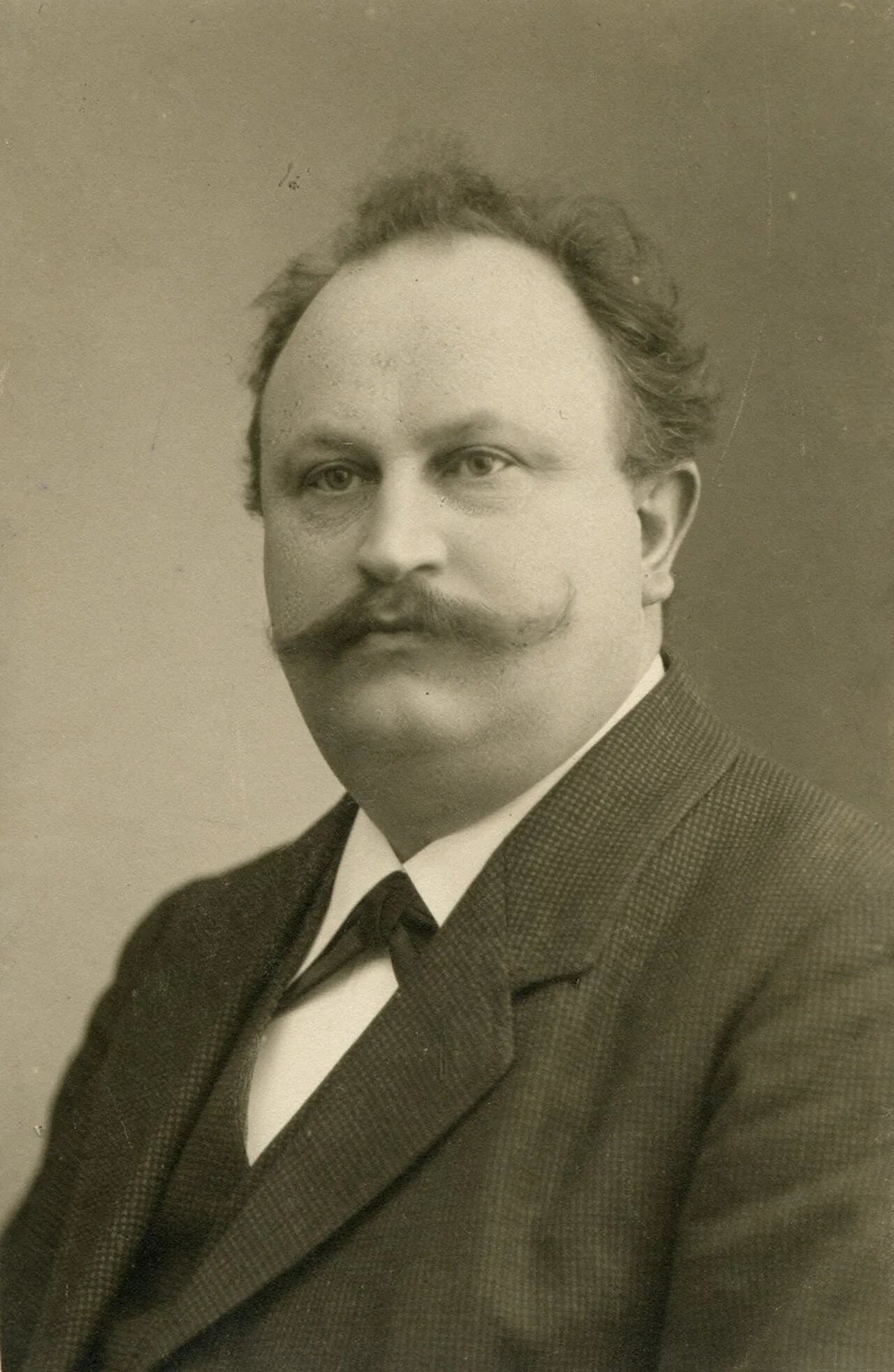 Porträt von Alfred Henke (1868–1946) – Gedenkseite