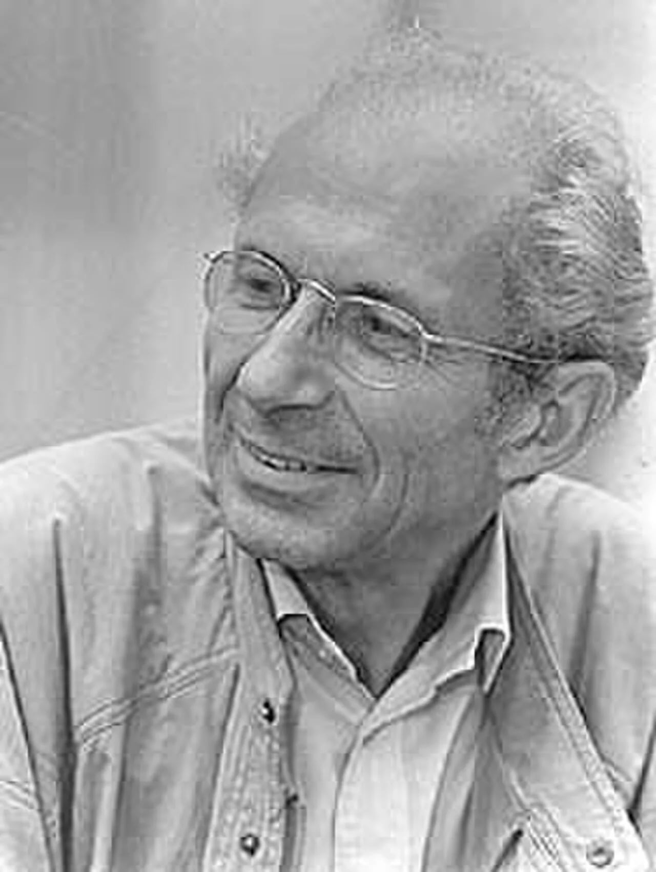 Portrait of Alfred Wellm (1927–2001) – memorial page