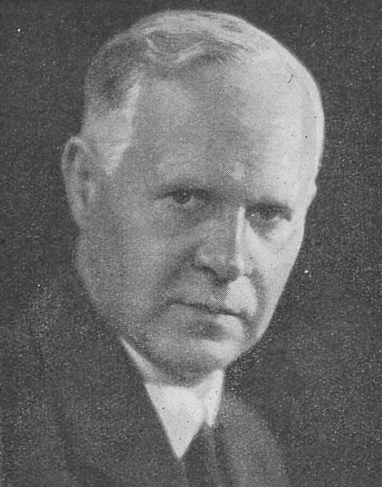 Portrait of Karl Sandelin (1887–1950) – memorial page