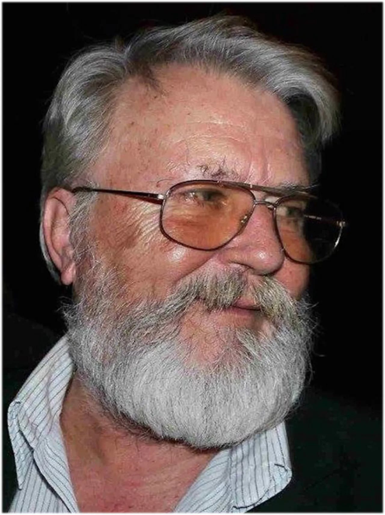 Porträt von György Koczka (1938–2015) – Gedenkseite