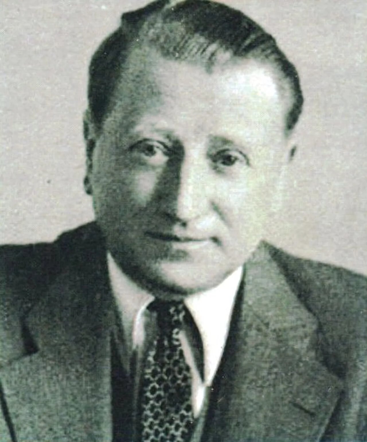 Porträt von André Paulvé (1898–1982) – Gedenkseite