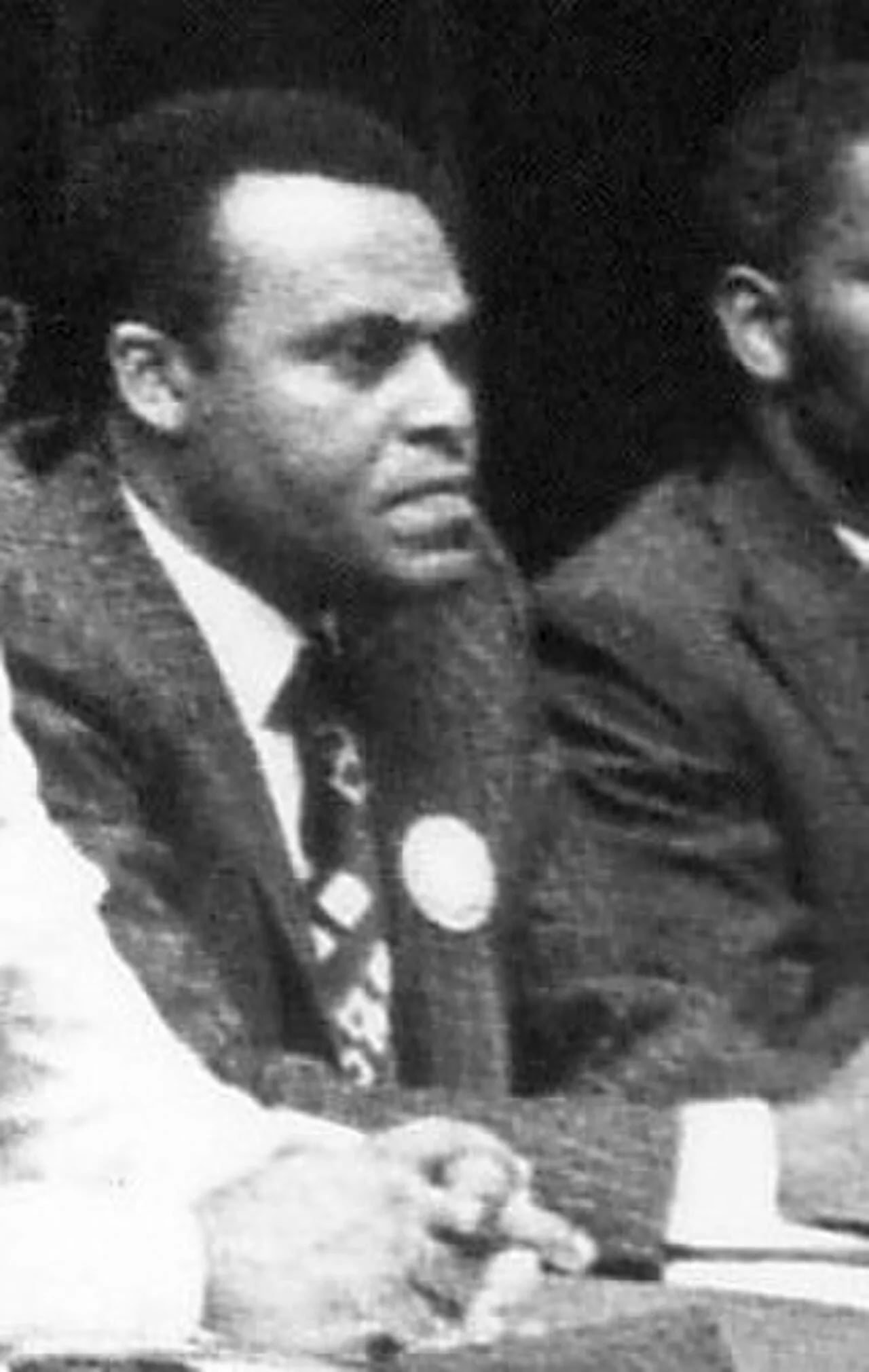 Portrait of Ali Mroudjaé (1939–2019) – memorial page