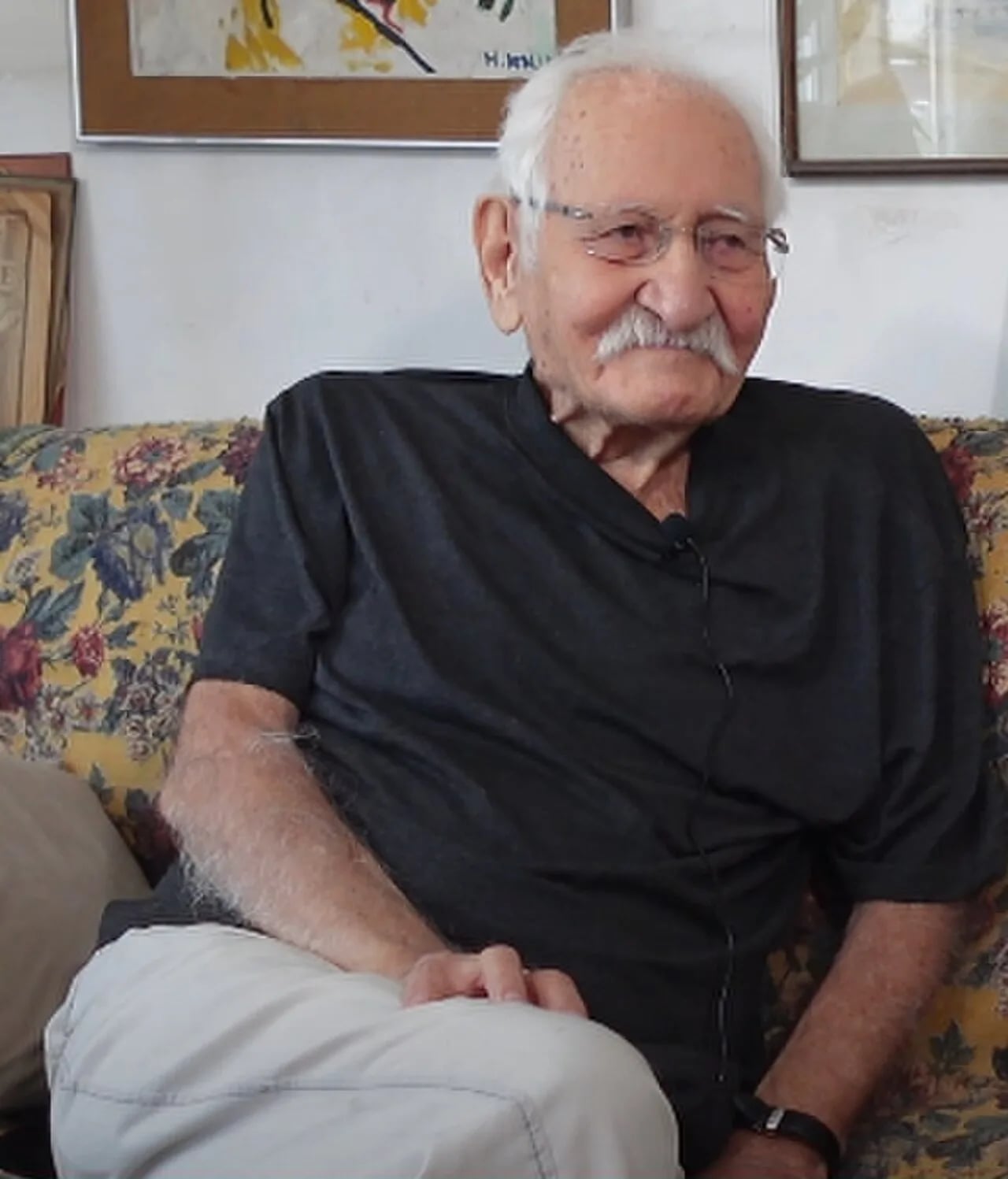 Portrait of Arif Erkin Güzelbeyoğlu (1935–2025) – memorial page