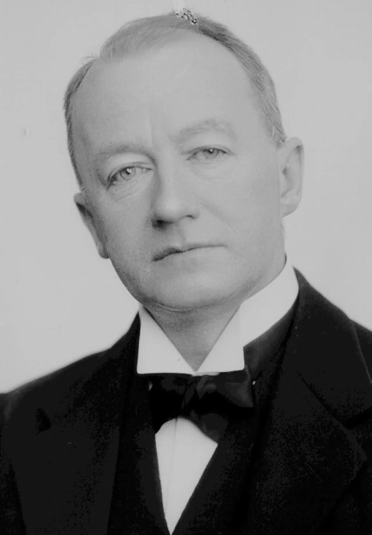 Portrait of Francis Kjeldsberg (1869–1948) – memorial page