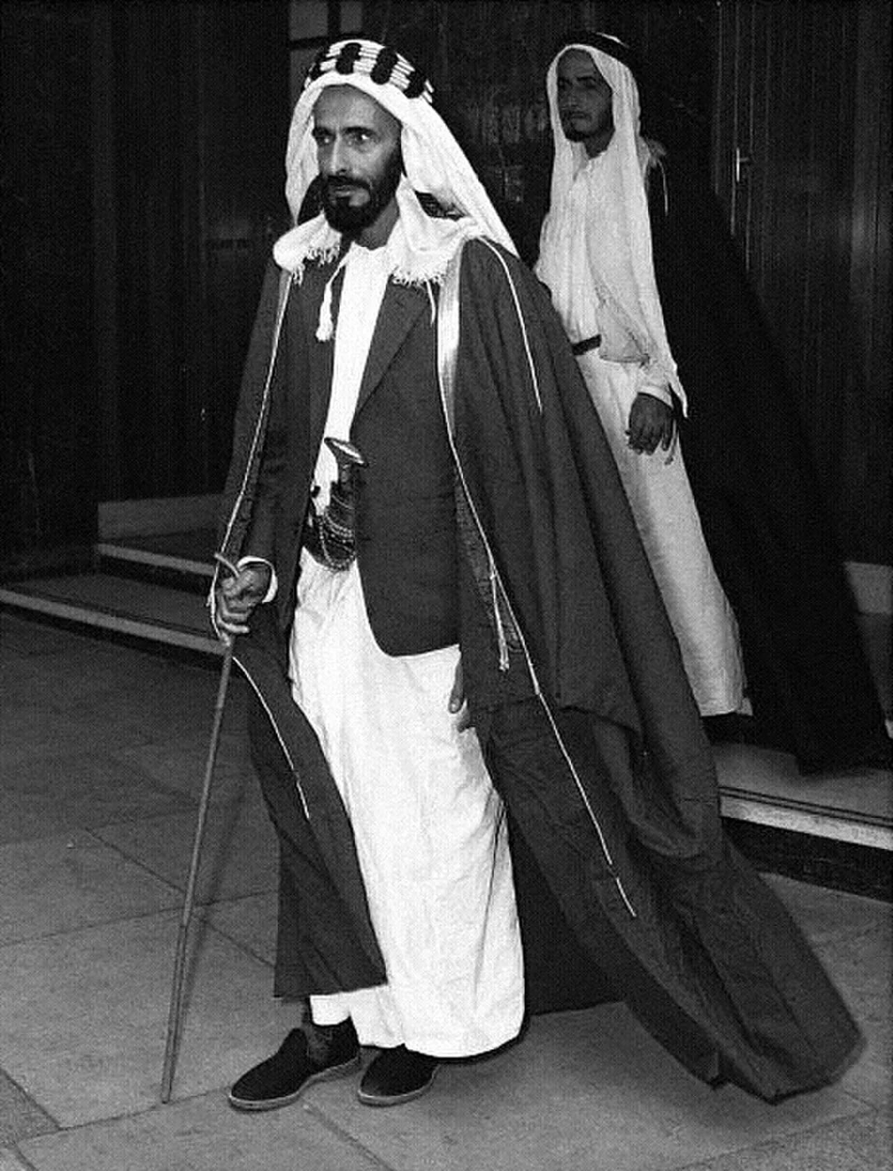 Portrait of Shakhbut bin Sultan Al Nahyan (1905–1989) – memorial page