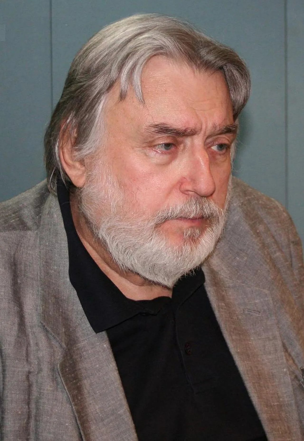 Portrait of Adrian Păunescu (1943–2010) – memorial page
