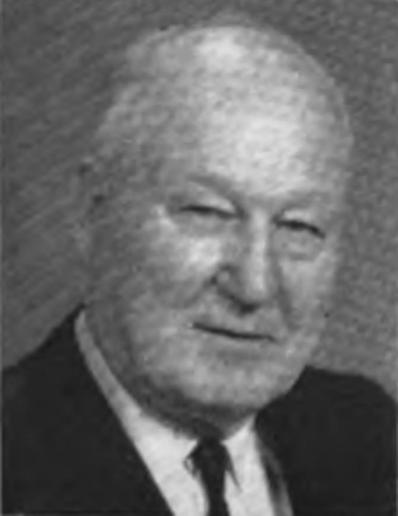 Portrait of Arnell Engstrom (1897–1970) – memorial page