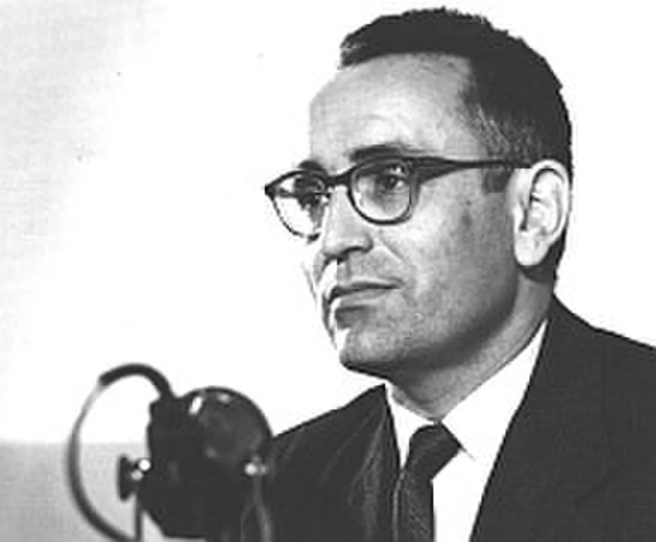 Portrait of Benyoucef Benkhedda (1920–2003) – memorial page