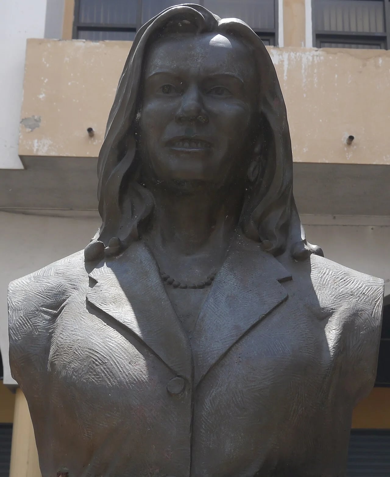 Porträt von Guadalupe Larriva (1956–2007) – Gedenkseite