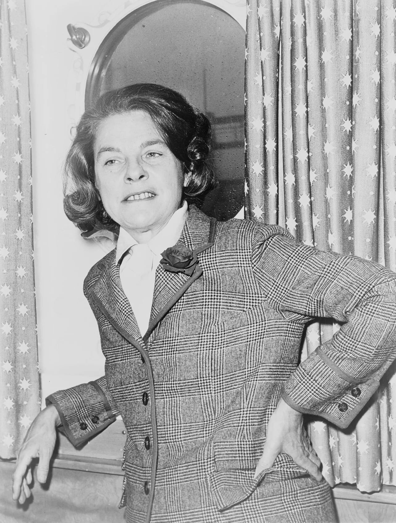 Porträt von Mary McCarthy (1912–1989) – Gedenkseite