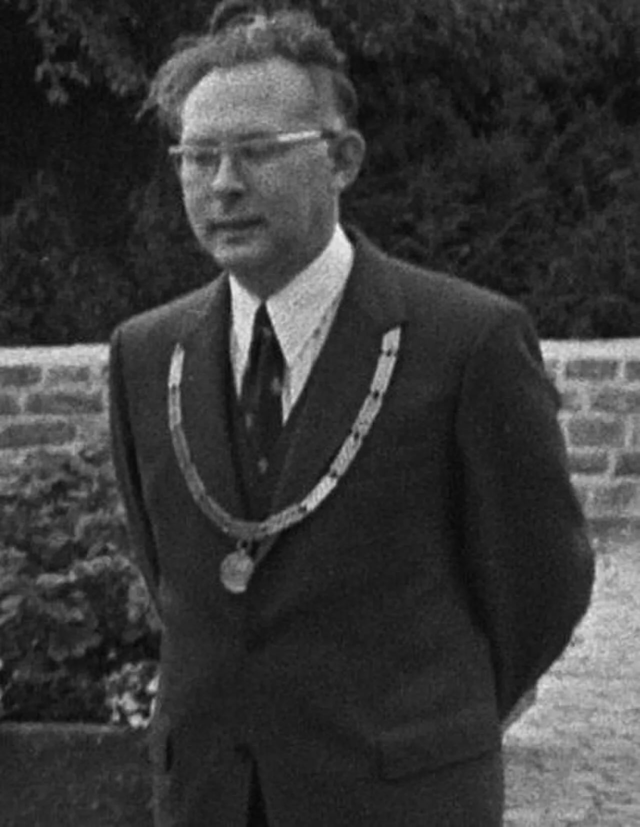 Portrait of Willem de Roos (1924–1987) – memorial page