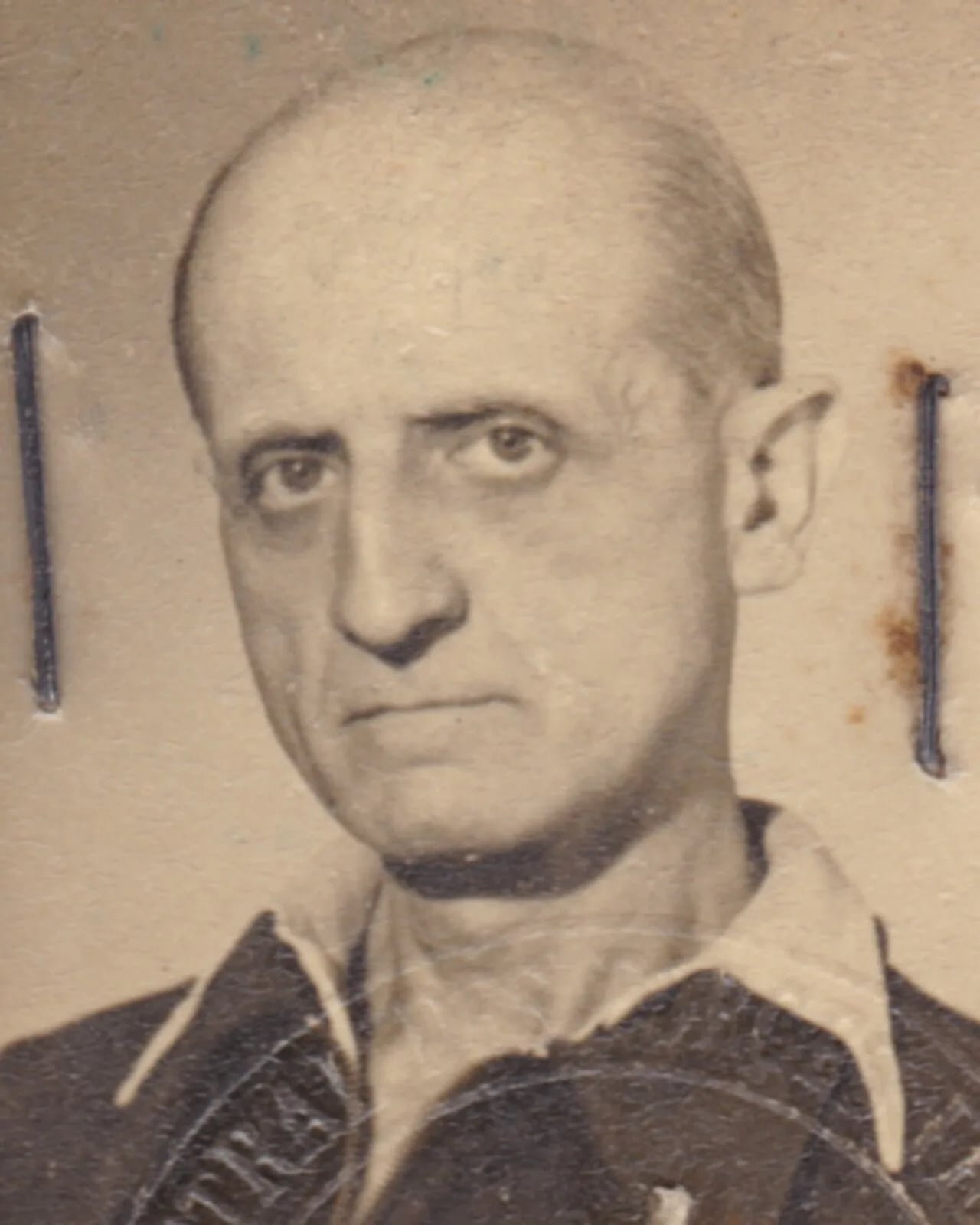 Portrait of Jean Mouchet (1890–1980) – memorial page