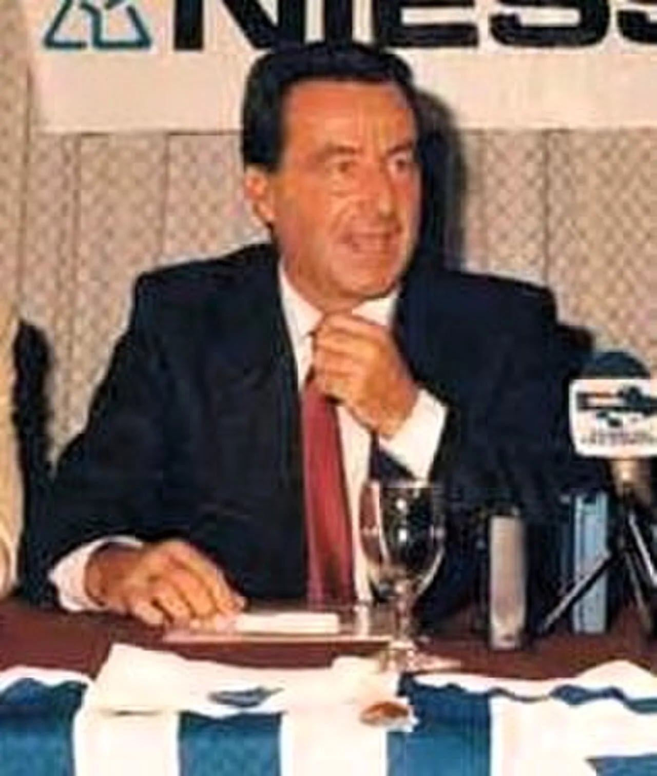 Portrait of Iñaki Alkiza (1933–2023) – memorial page
