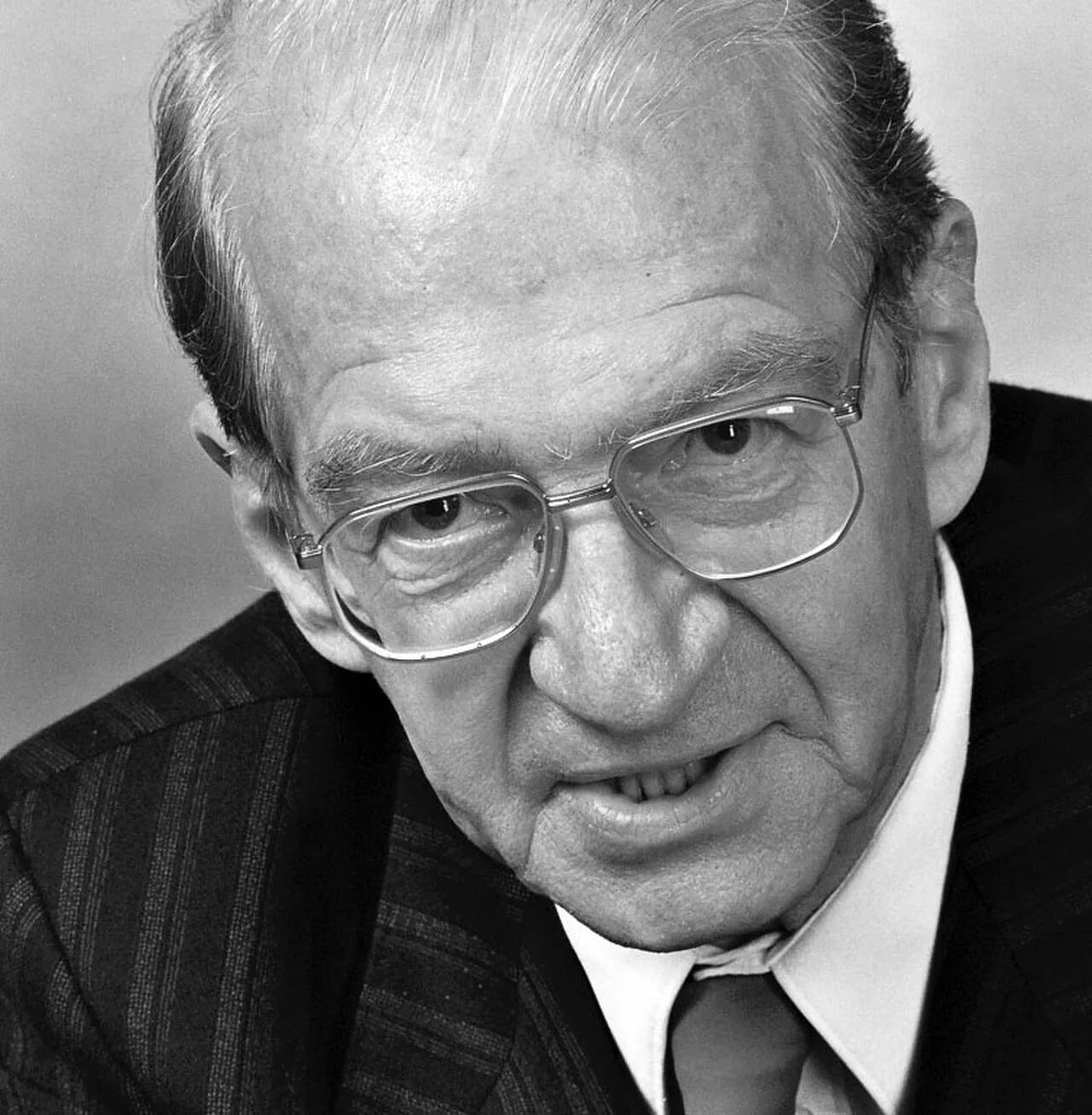 Porträt von András Bíró (1923–2016) – Gedenkseite
