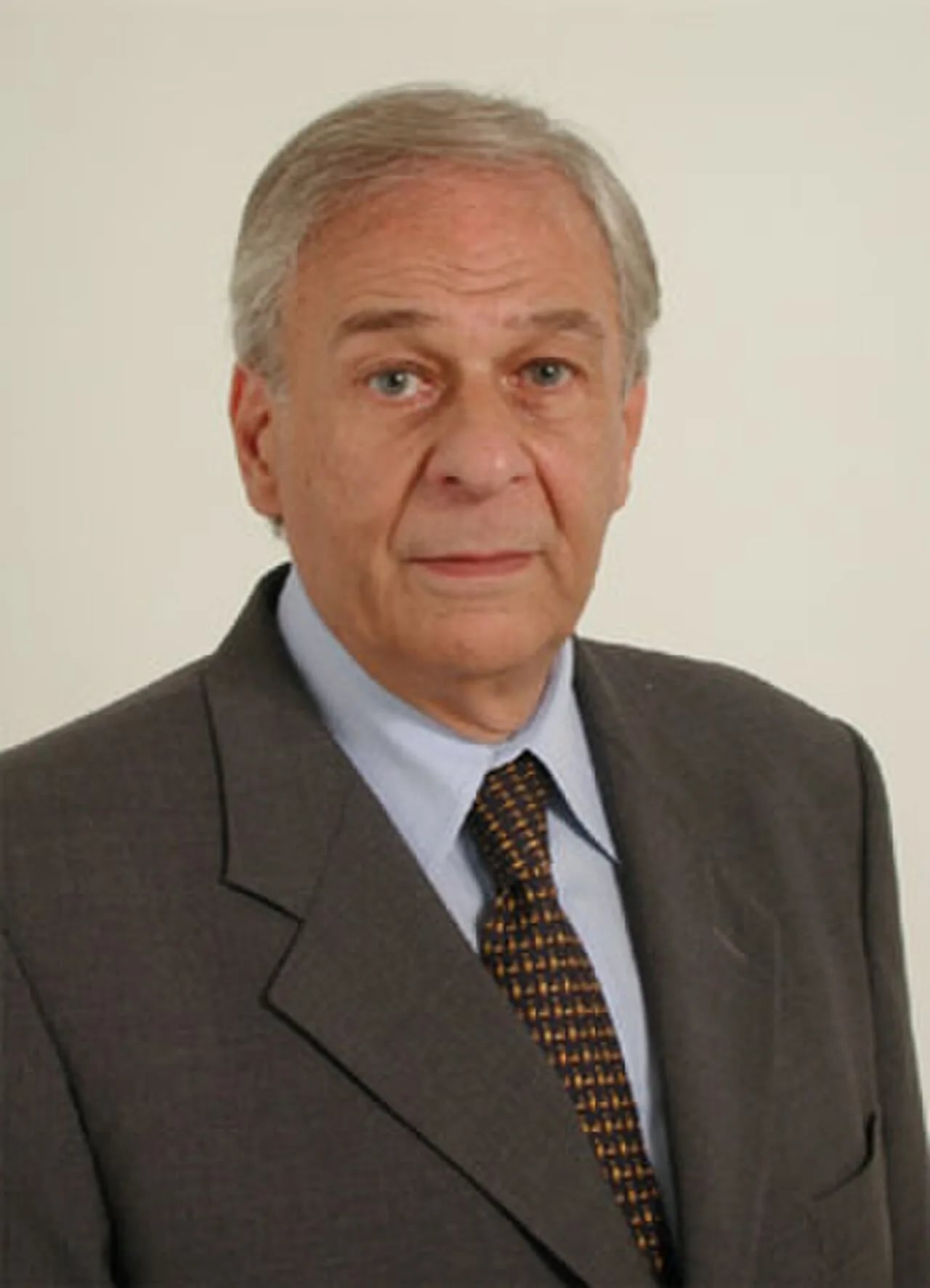 Portrait of Ettore Romoli (1938–2018) – memorial page