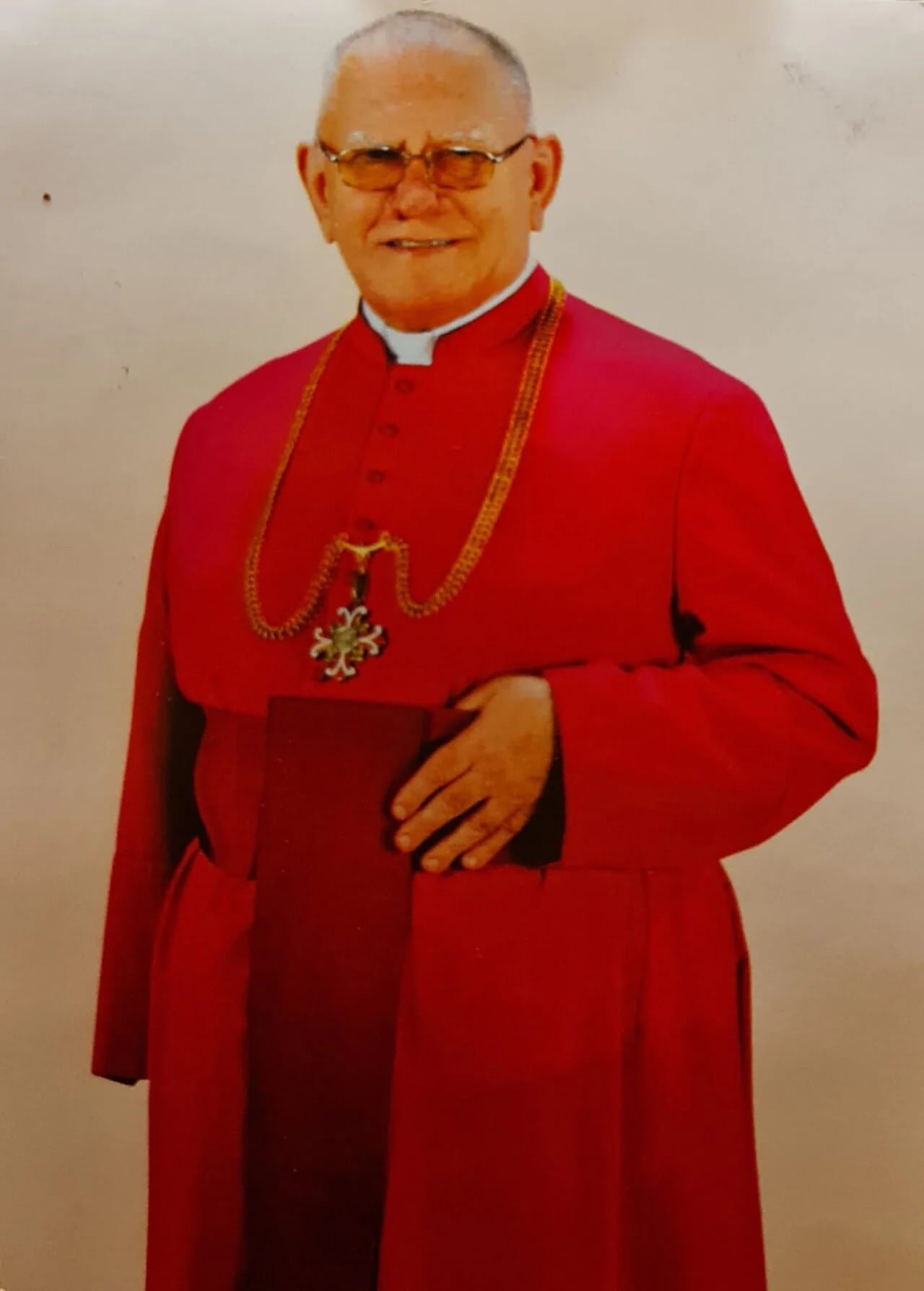 Portrait of Stanislaus Kardasz (1936–2025) – memorial page