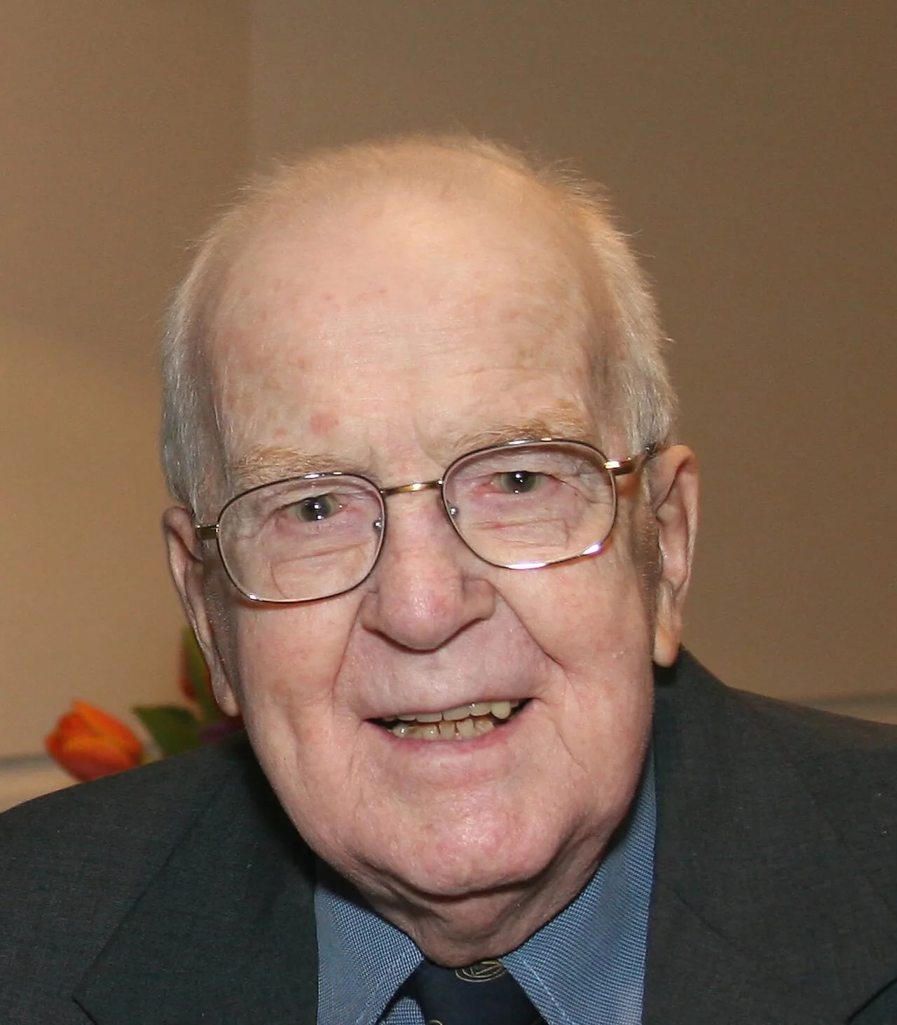 Porträt von Foil A. Miller (1916–2016) – Gedenkseite